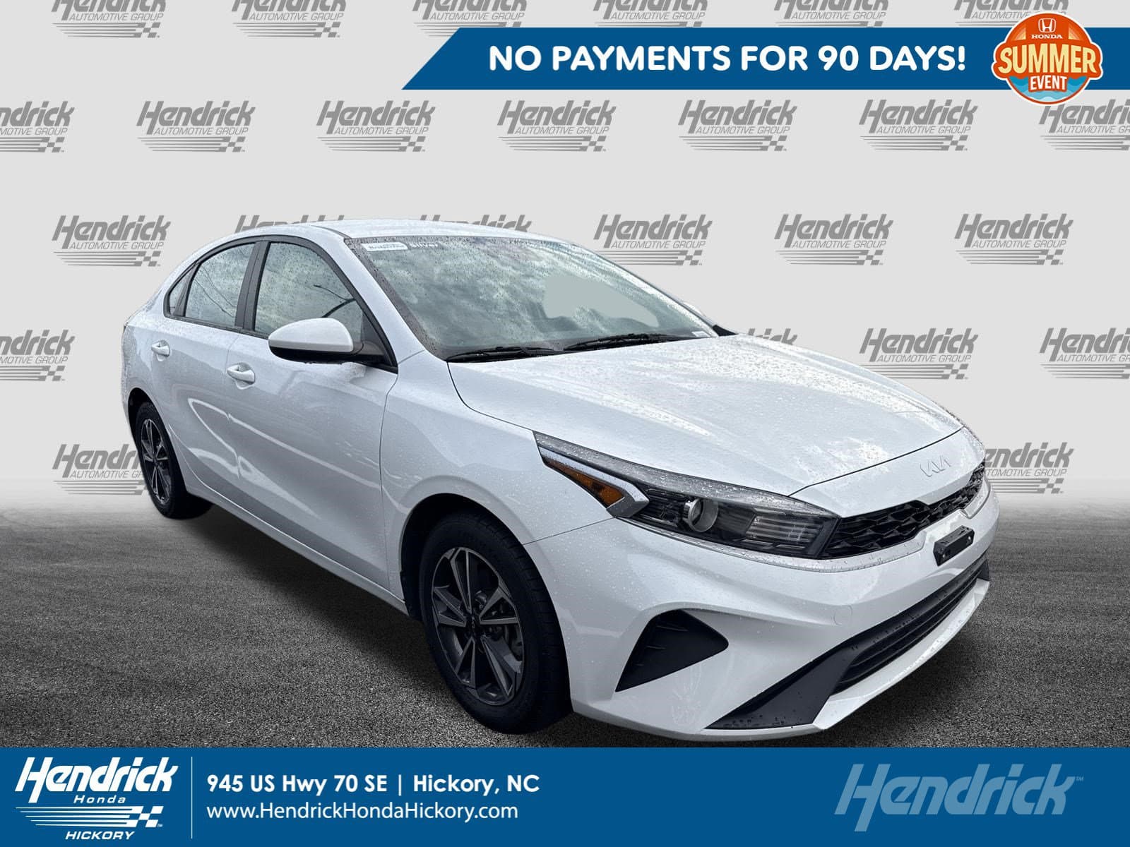 2023 Kia Forte LXS — photo 1 of 11