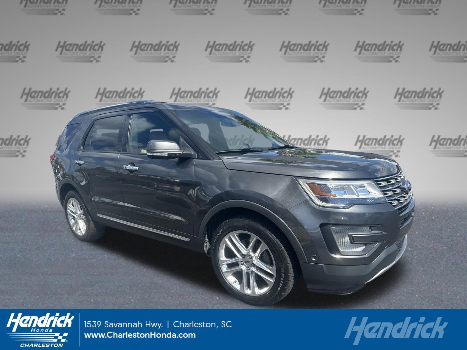 2016 Ford Explorer Limited — photo 1 of 12