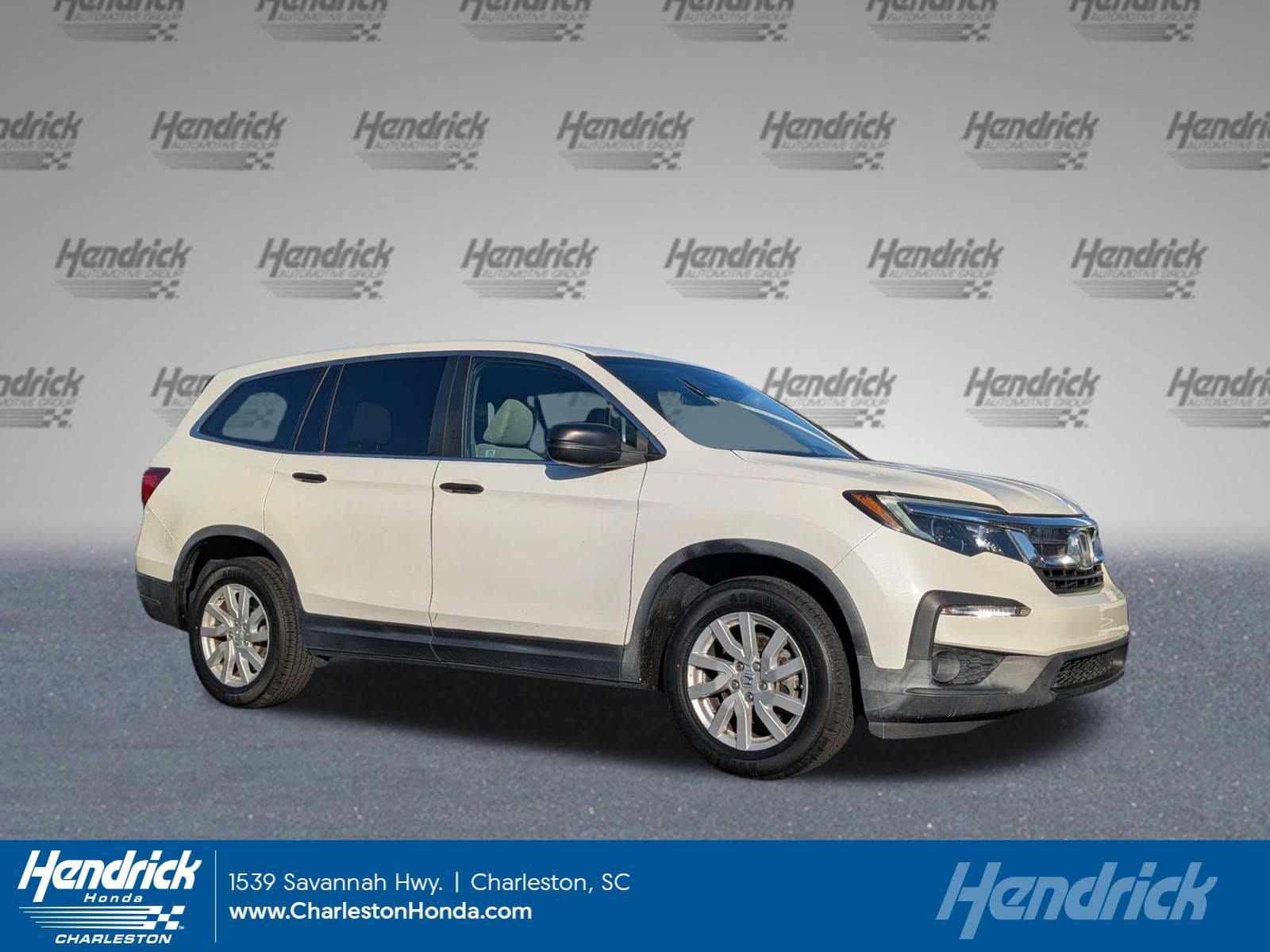 2019 Honda Pilot LX — photo 1 of 35