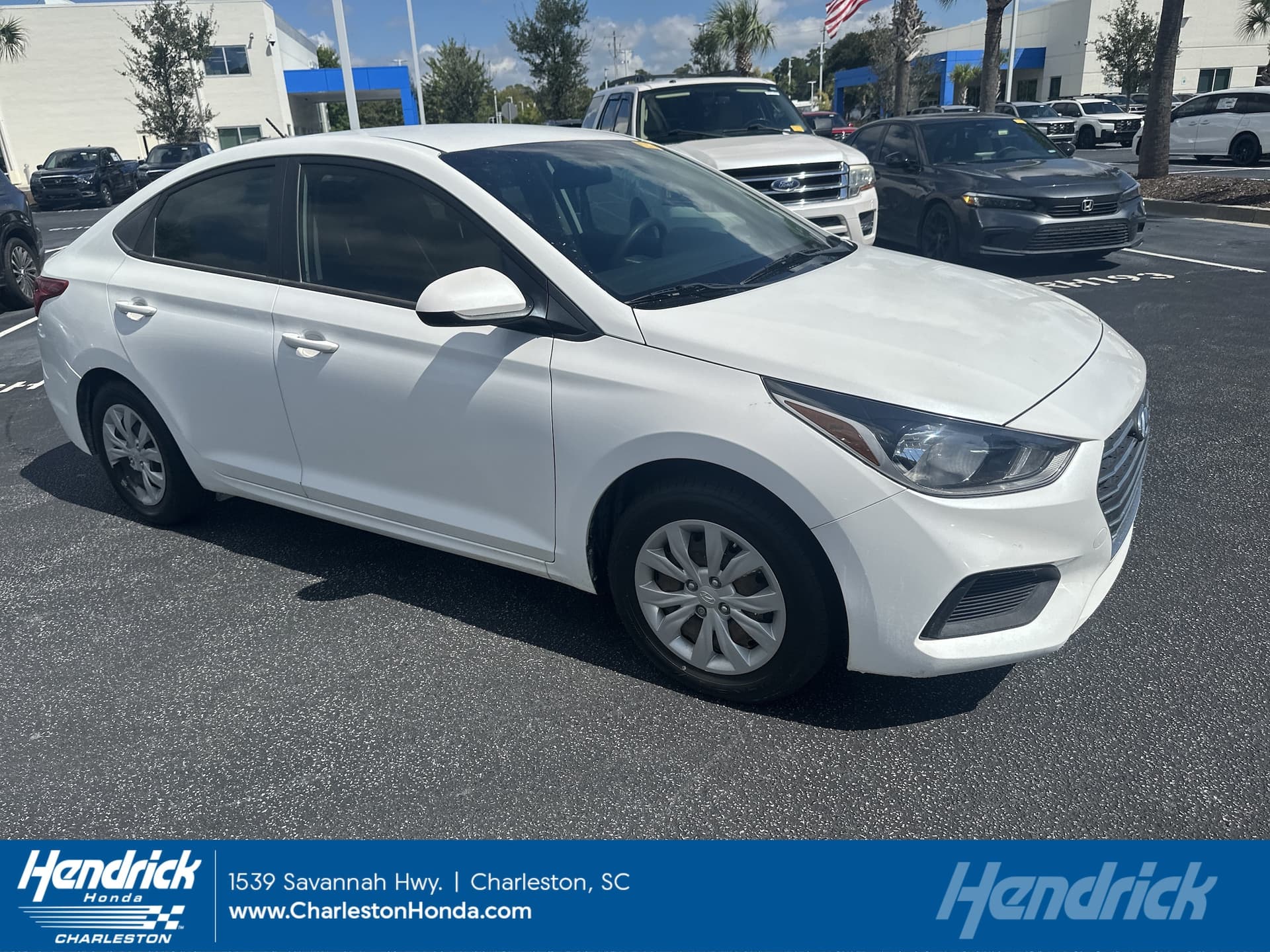 2022 Hyundai Accent SE — photo 1 of 12