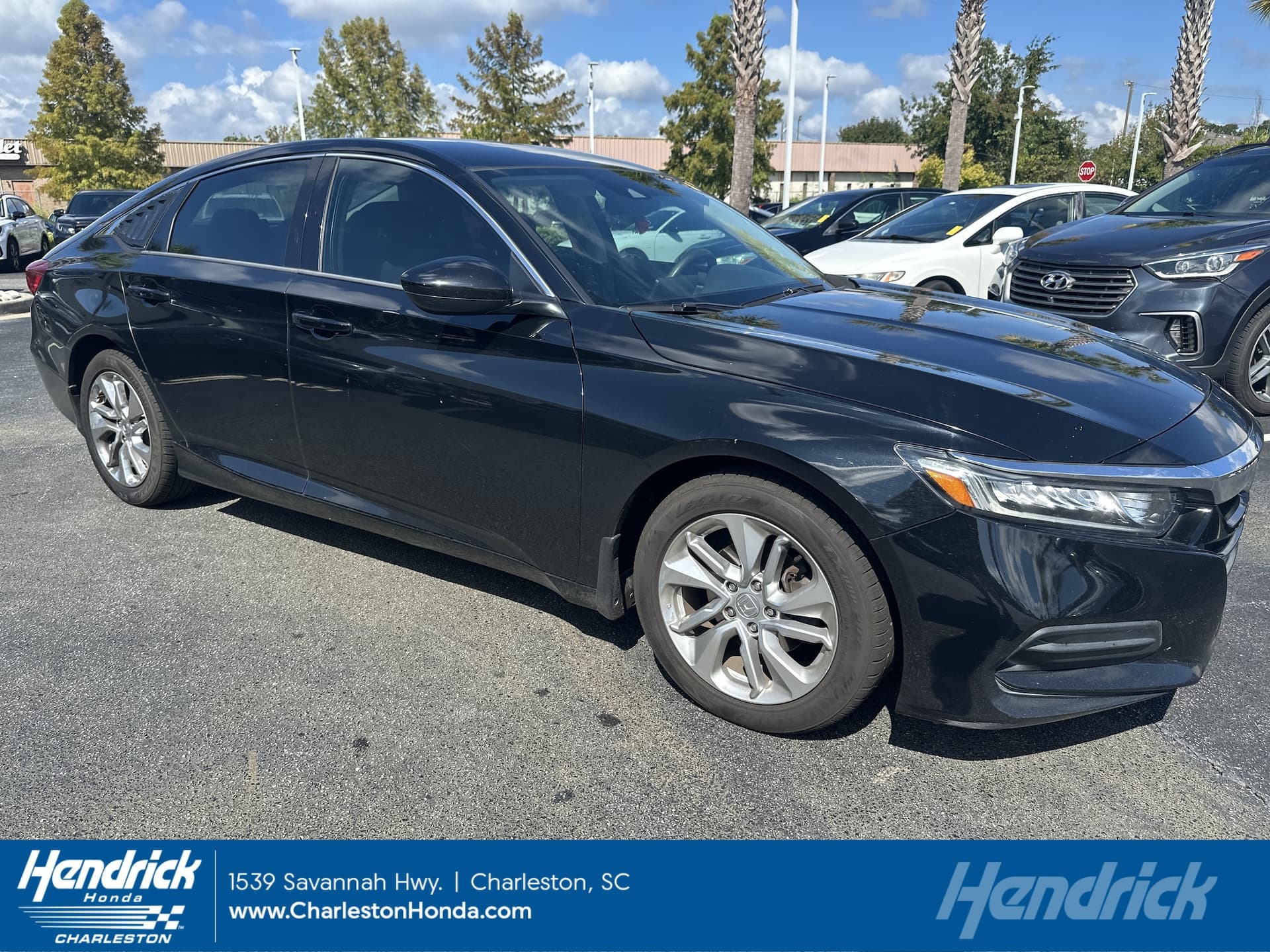 2019 Honda Accord Sedan LX 1.5T — photo 1 of 13