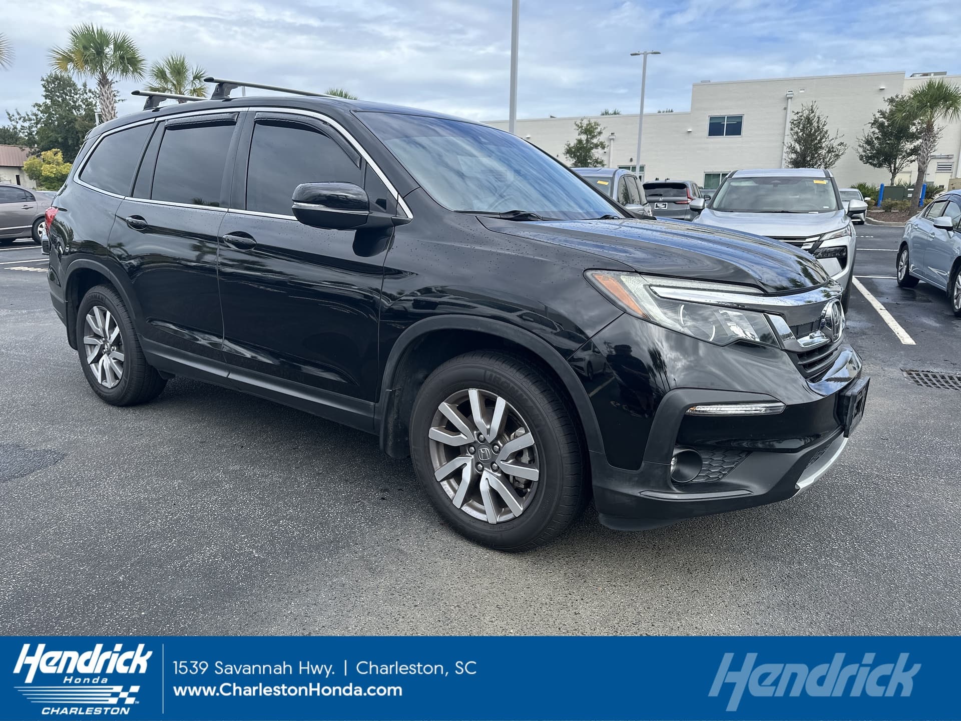 2021 Honda Pilot EX-L — photo 1 of 12