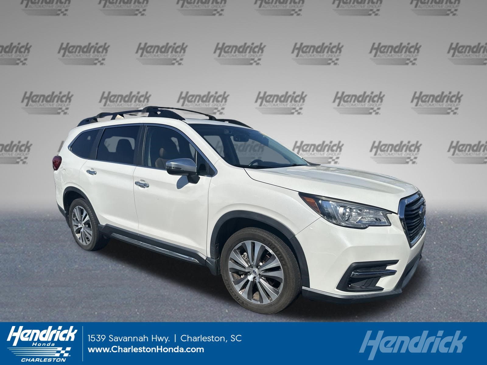 2021 Subaru Ascent Touring — photo 1 of 12
