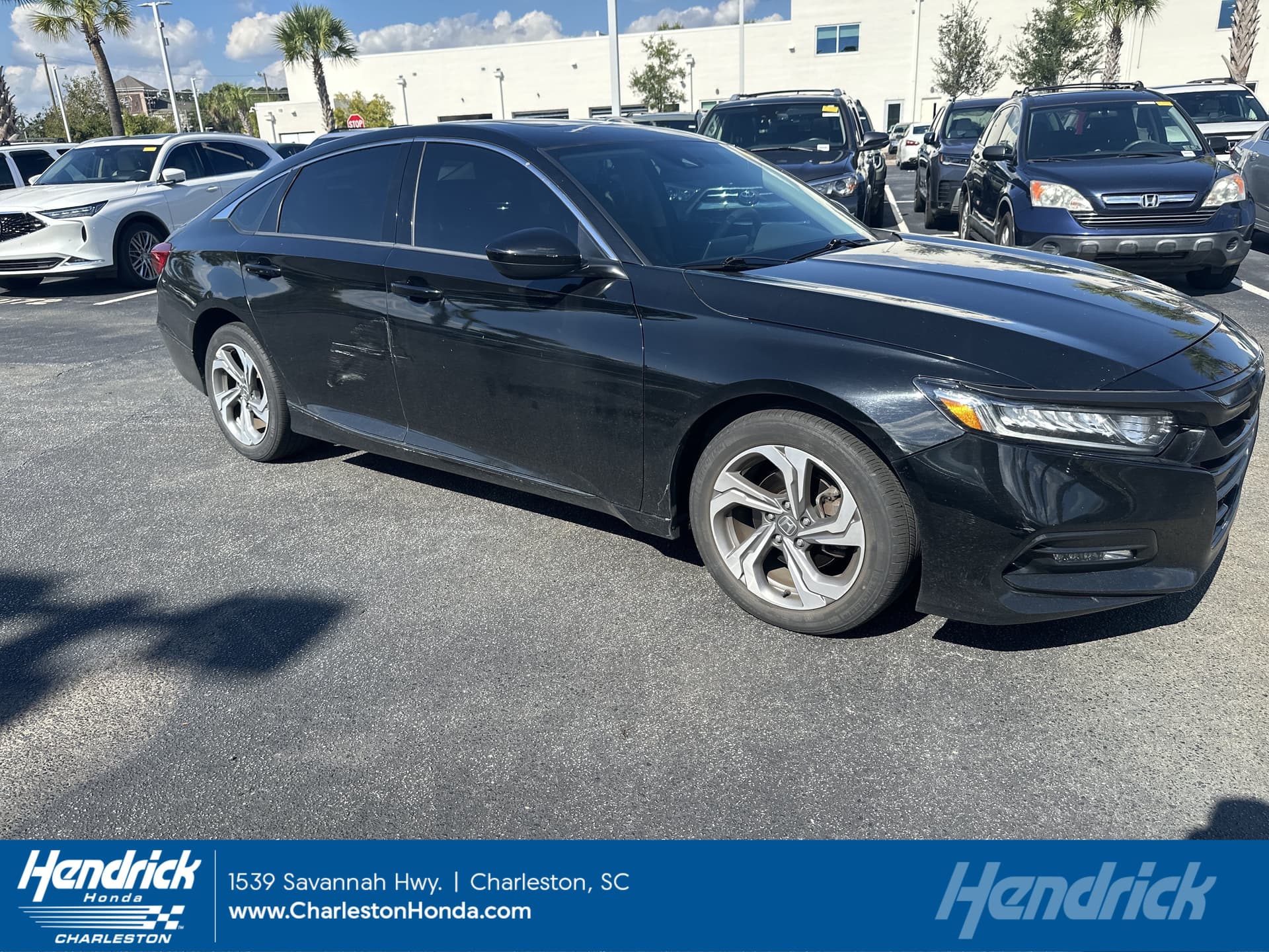 2019 Honda Accord Sedan EX 1.5T — photo 1 of 12