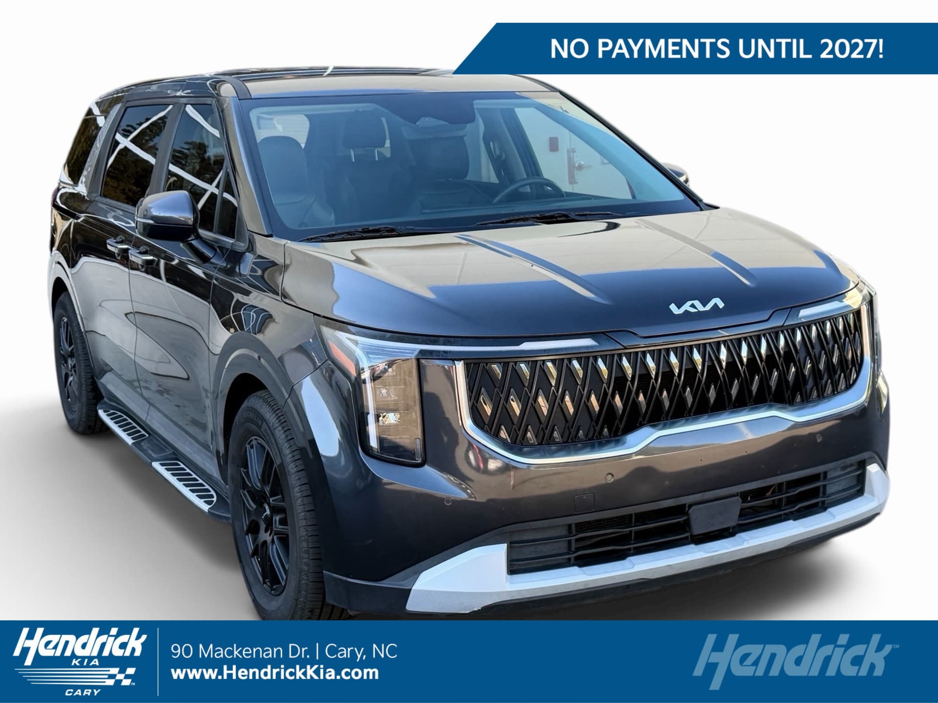 2025 Kia Carnival LXS — photo 1 of 36