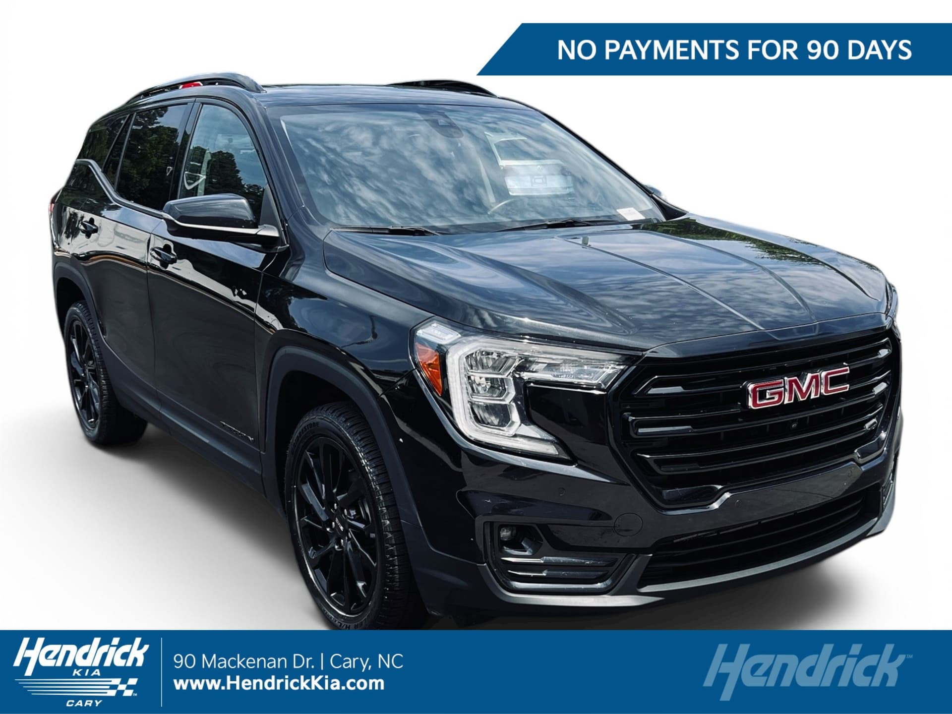 2023 GMC Terrain SLT — photo 1 of 37