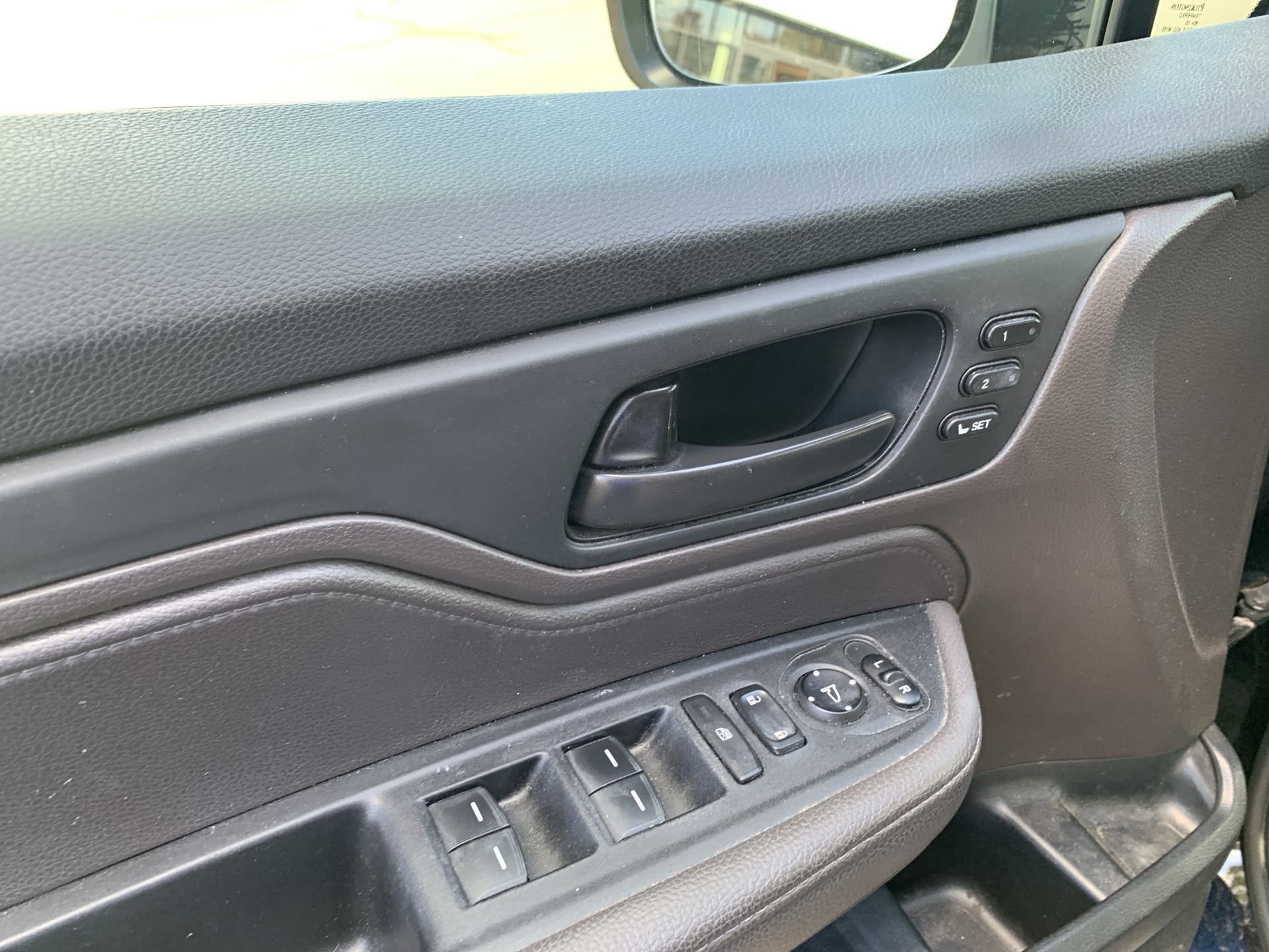 2019 Honda Odyssey EX-L w/Navi/RES — photo 1 of 14