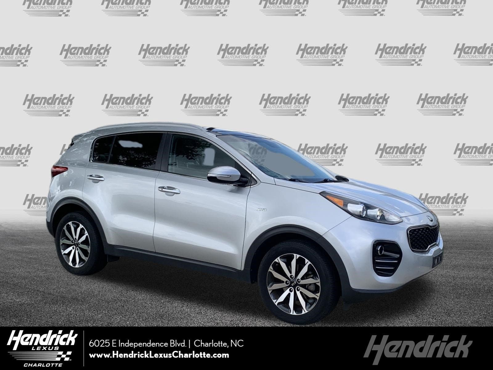 2017 Kia Sportage EX — photo 1 of 36
