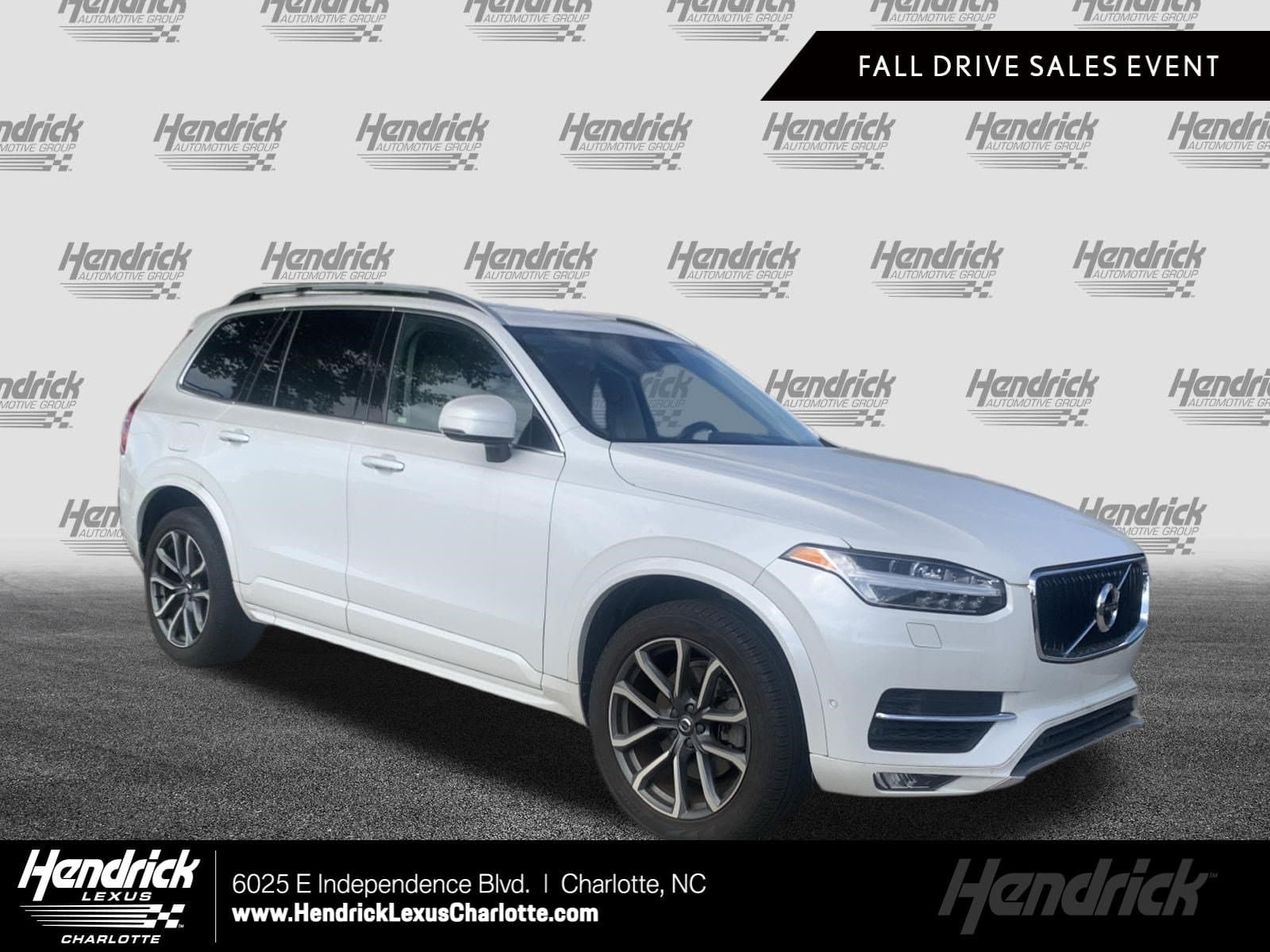 2019 Volvo XC90 Momentum — photo 1 of 36