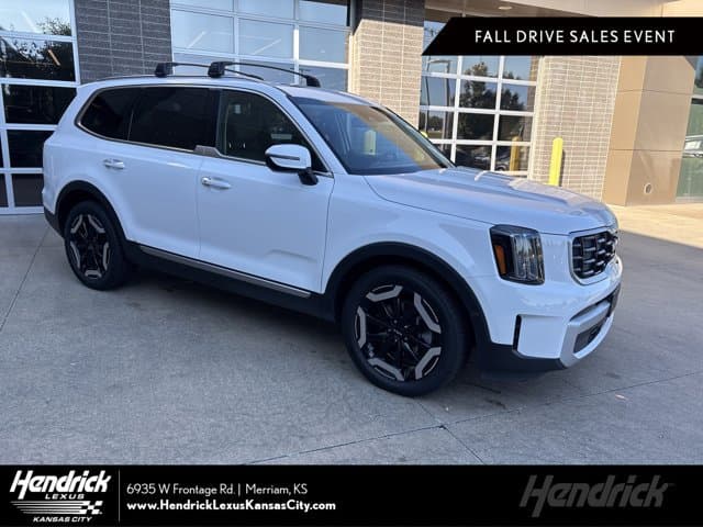 2025 Kia Telluride S — photo 1 of 37