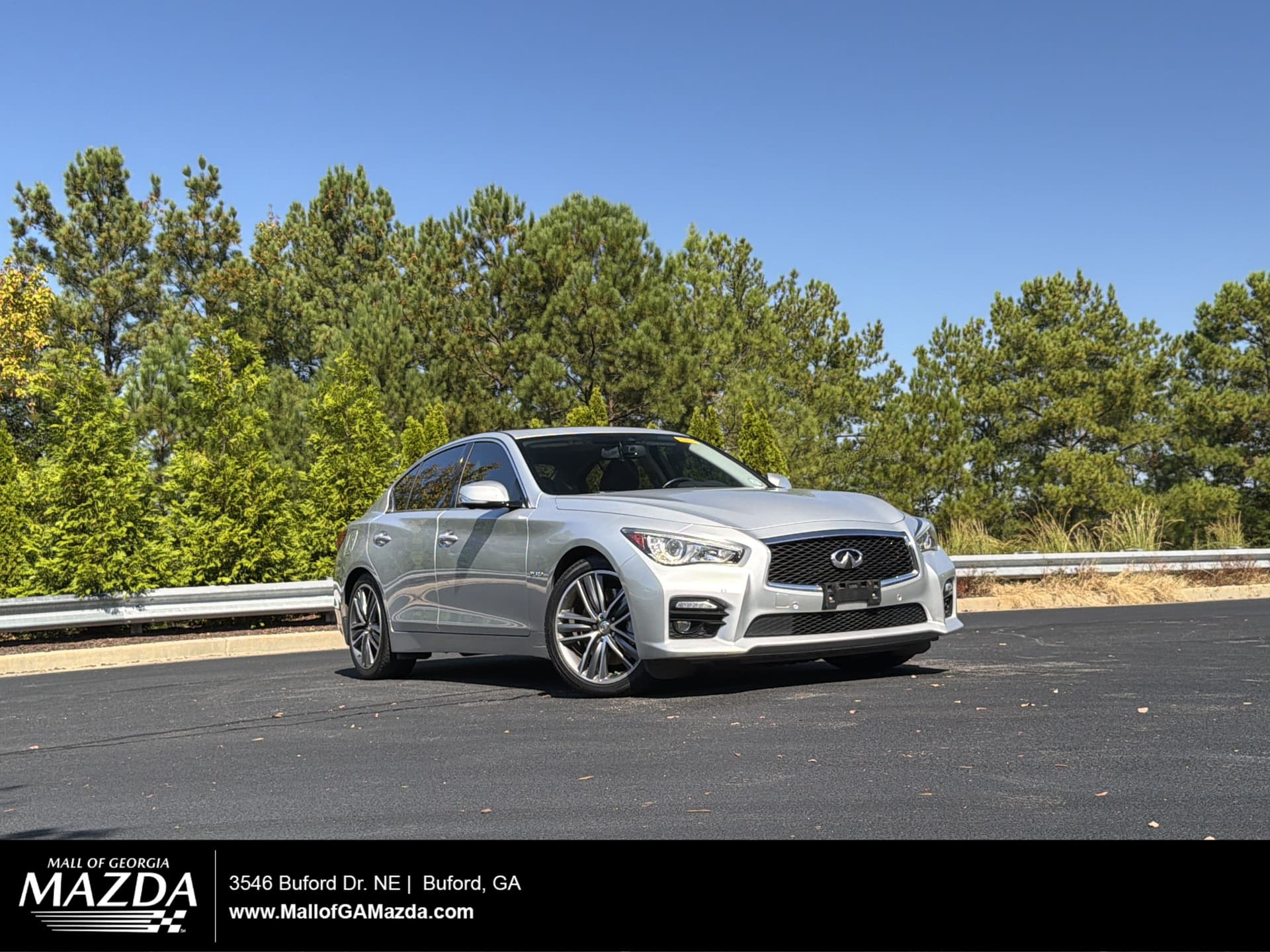 2015 INFINITI Q50 Hybrid Sport — photo 1 of 25