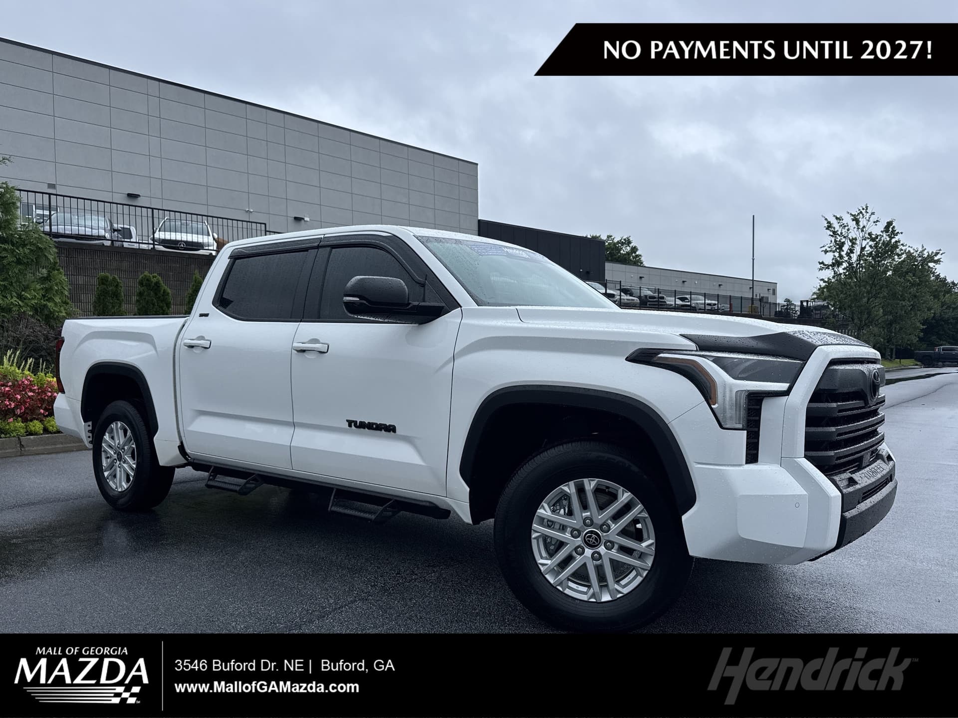 2024 Toyota Tundra 4WD SR5 — photo 1 of 36