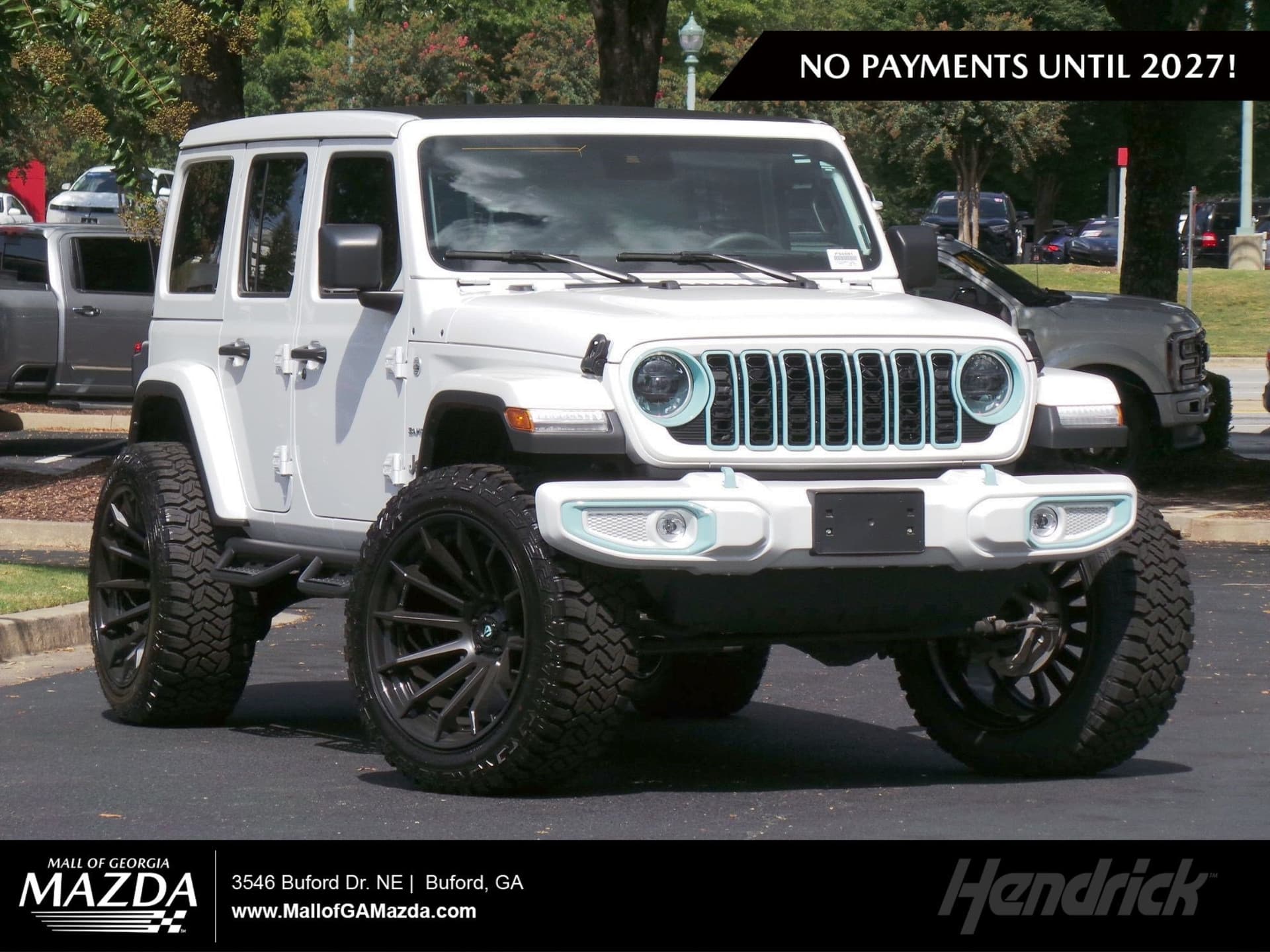 2024 Jeep Wrangler Sahara — photo 1 of 43