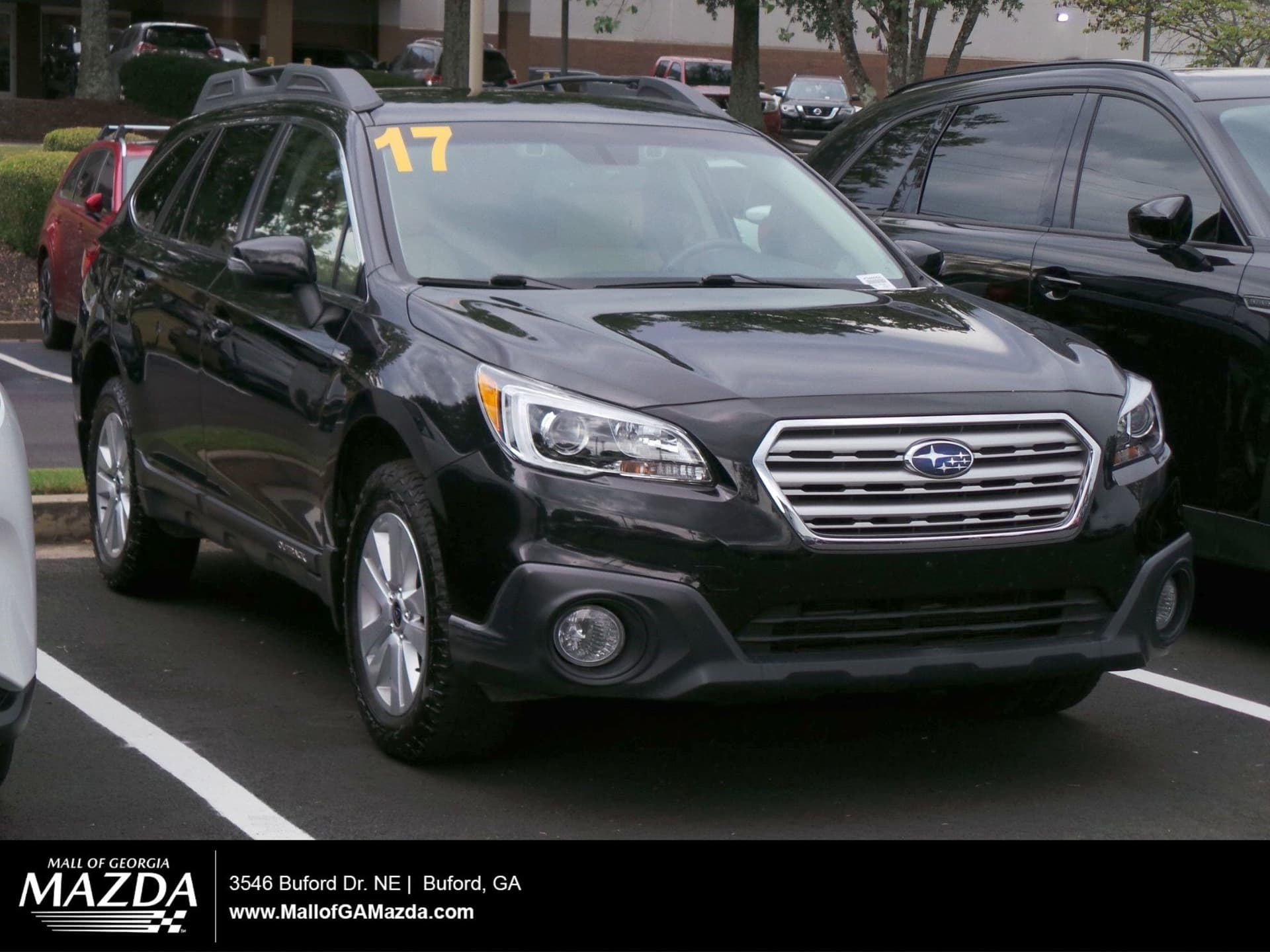 2017 Subaru Outback Premium — photo 1 of 4