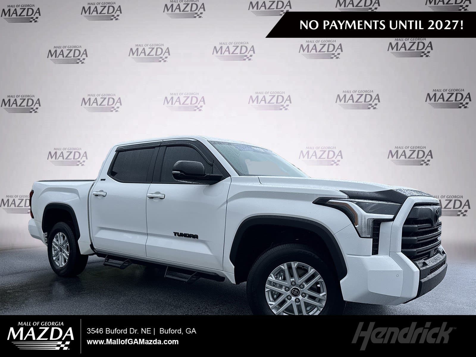2024 Toyota Tundra 4WD SR5 — photo 1 of 36