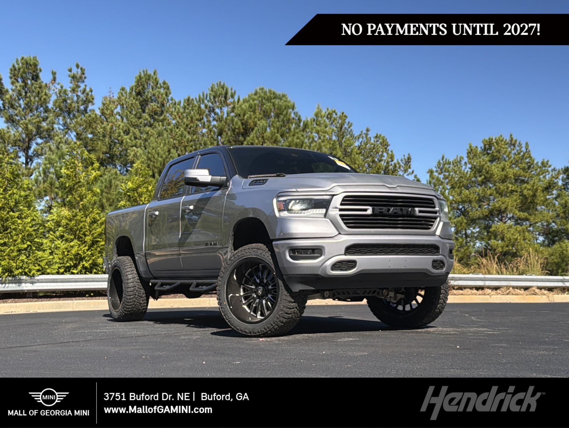 2023 RAM 1500 Base — photo 1 of 25