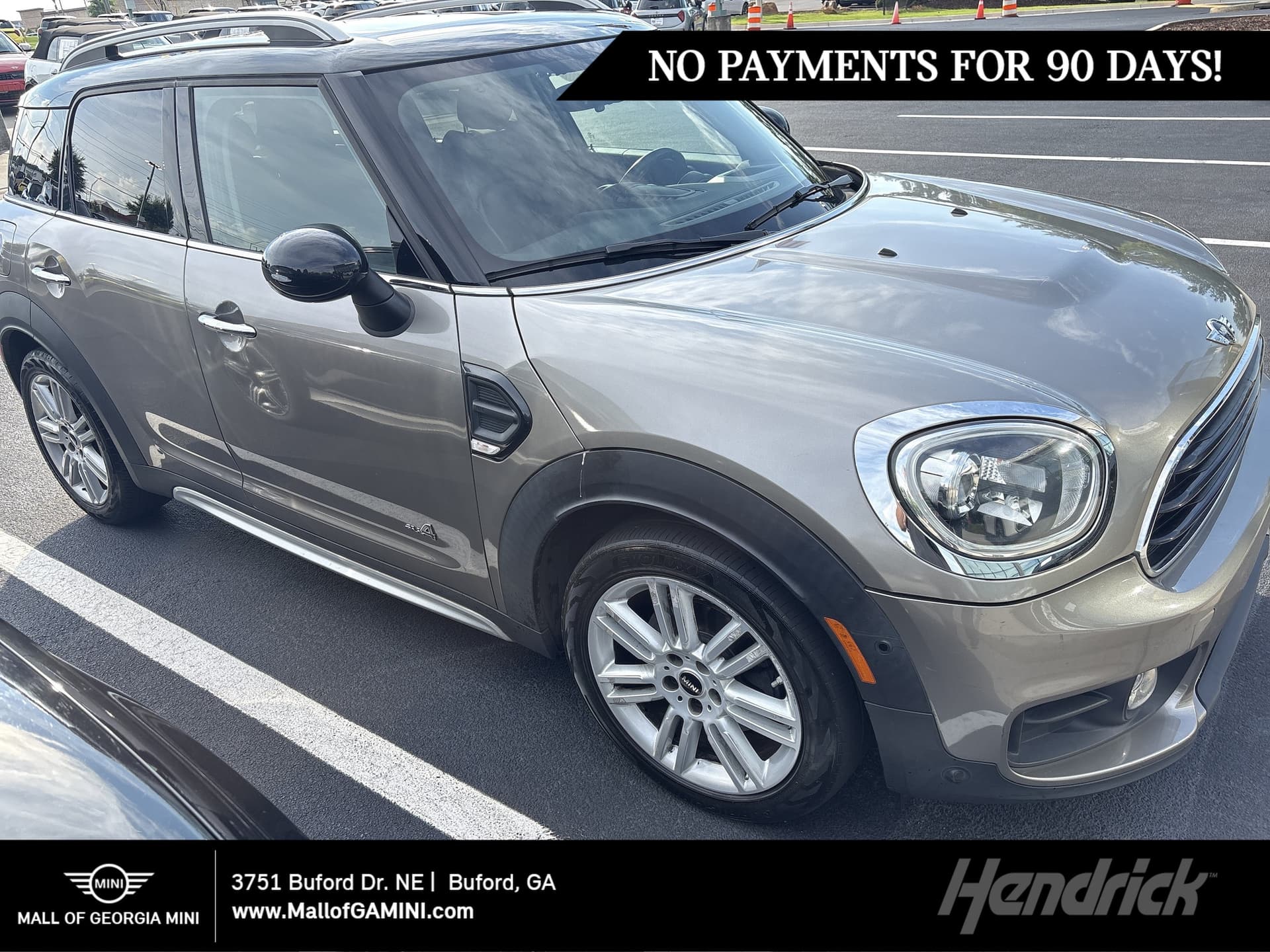 2017 Mini Countryman Cooper — photo 1 of 11