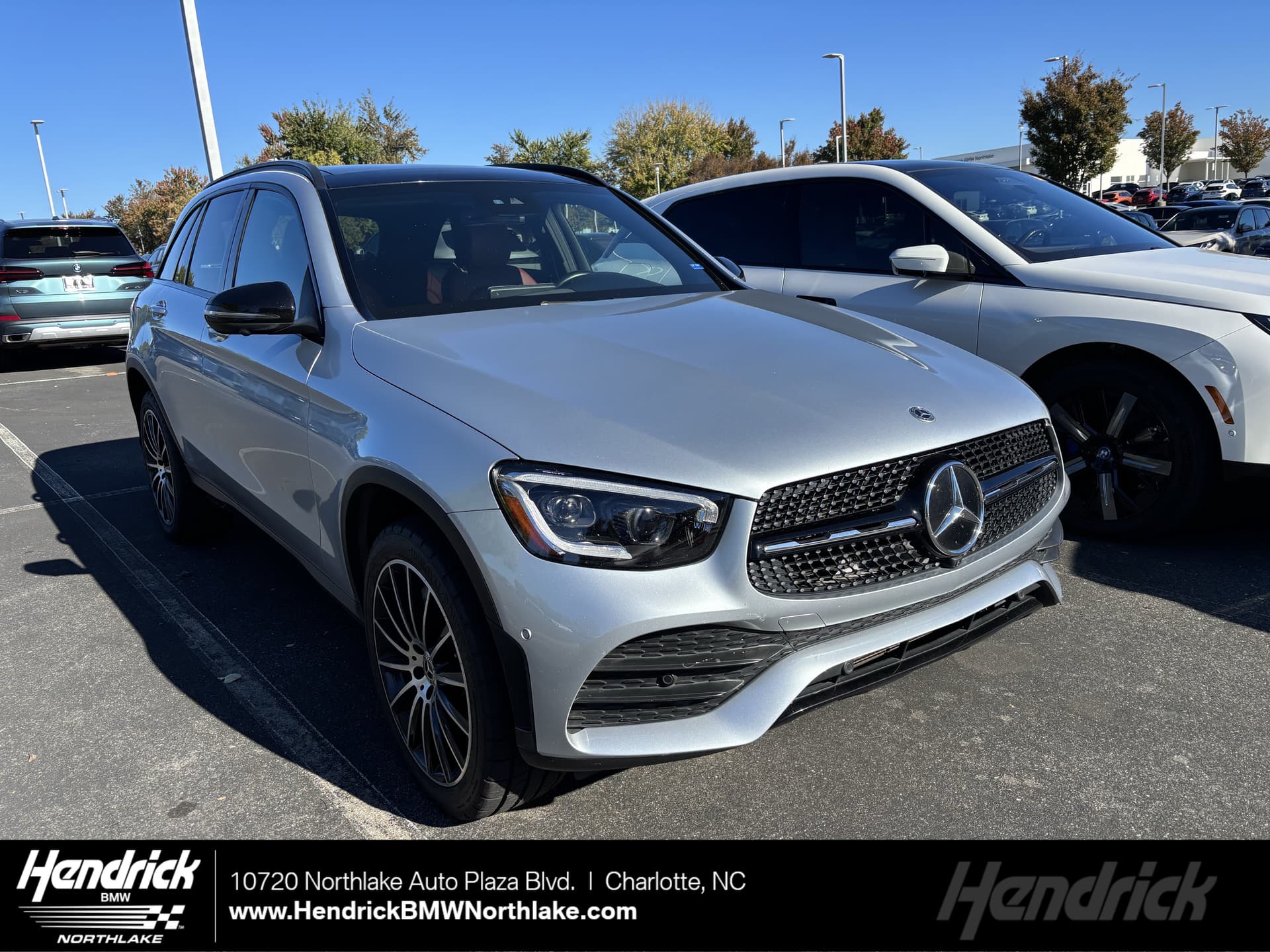 2022 Mercedes-Benz GLC Base — photo 1 of 38