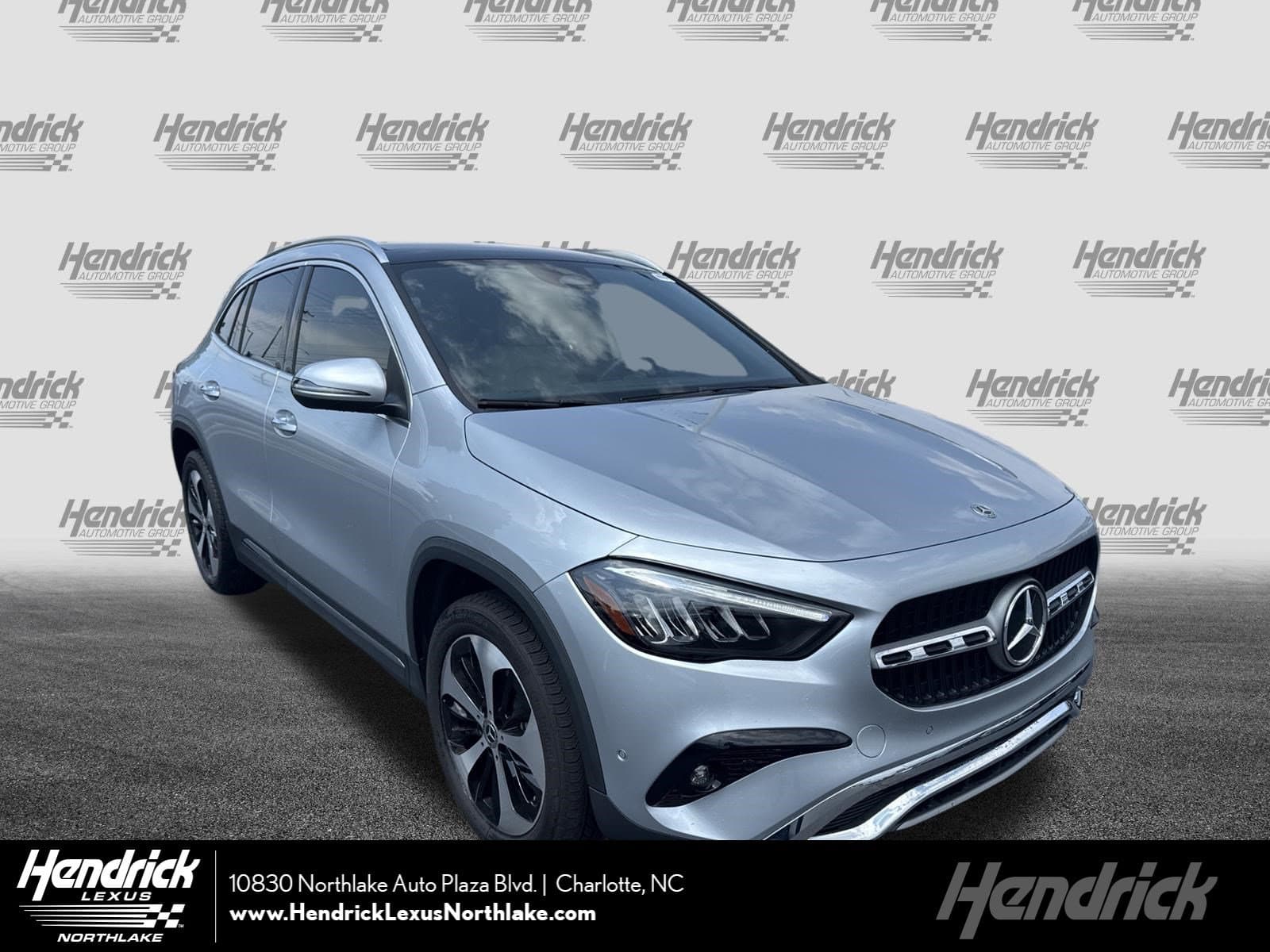 2026 Mercedes-Benz GLA Base — photo 1 of 37