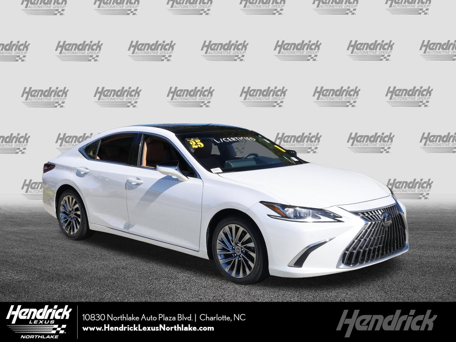 2025 Lexus ES Base — photo 1 of 36