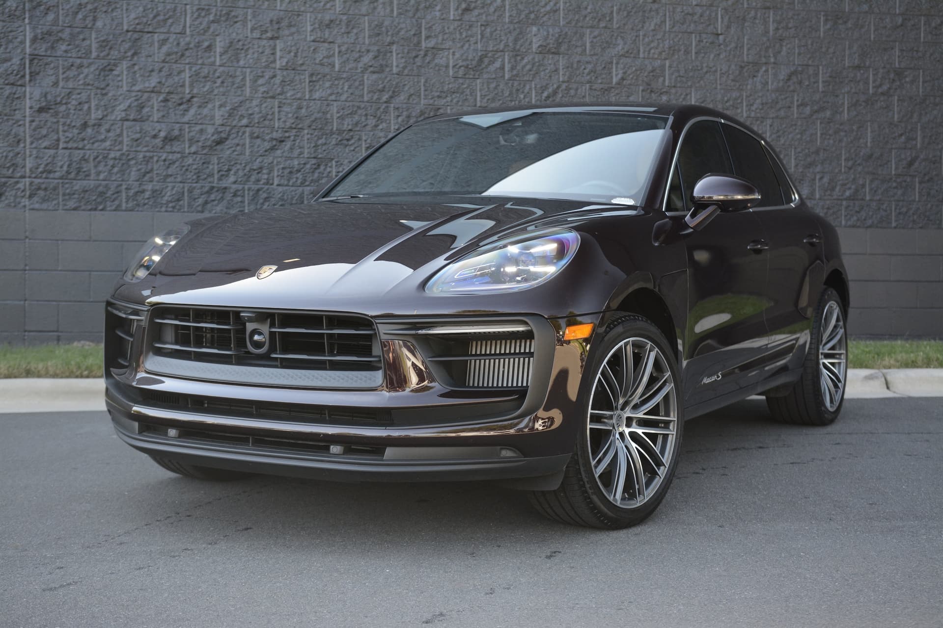 2026 Porsche Macan S — photo 1 of 41