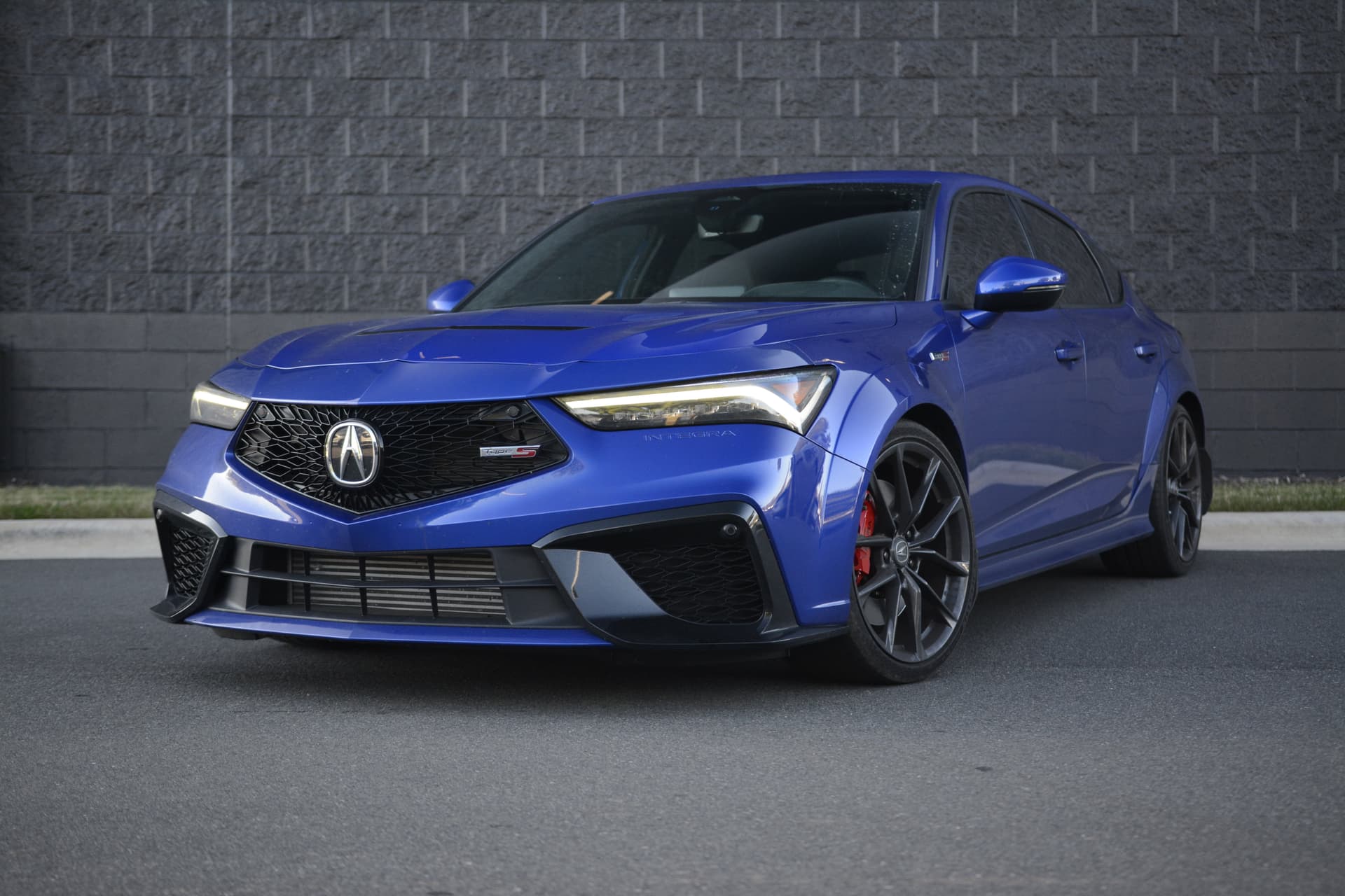 2024 Acura Integra Type S — photo 1 of 5