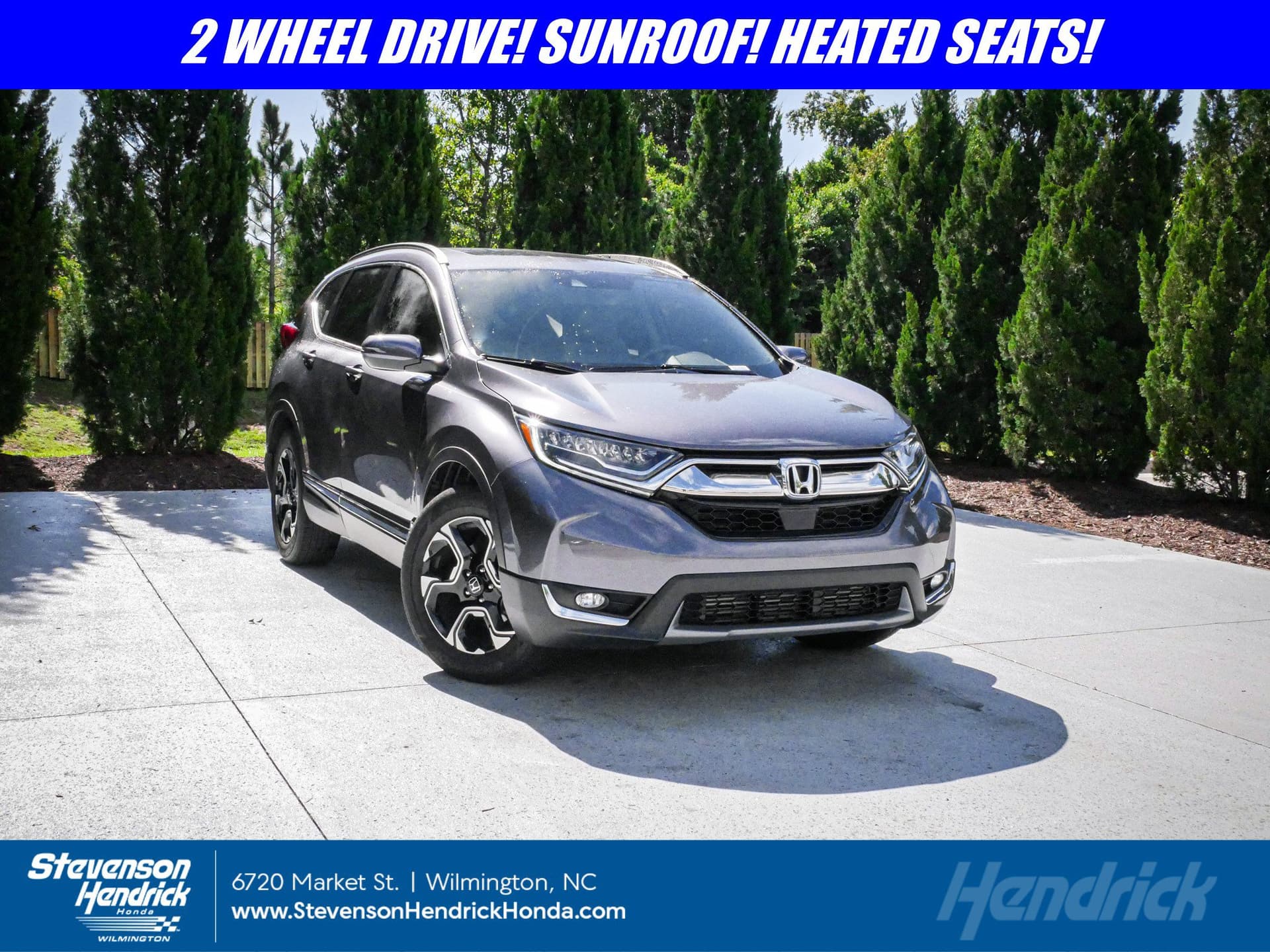 2019 Honda CR-V Touring — photo 1 of 11