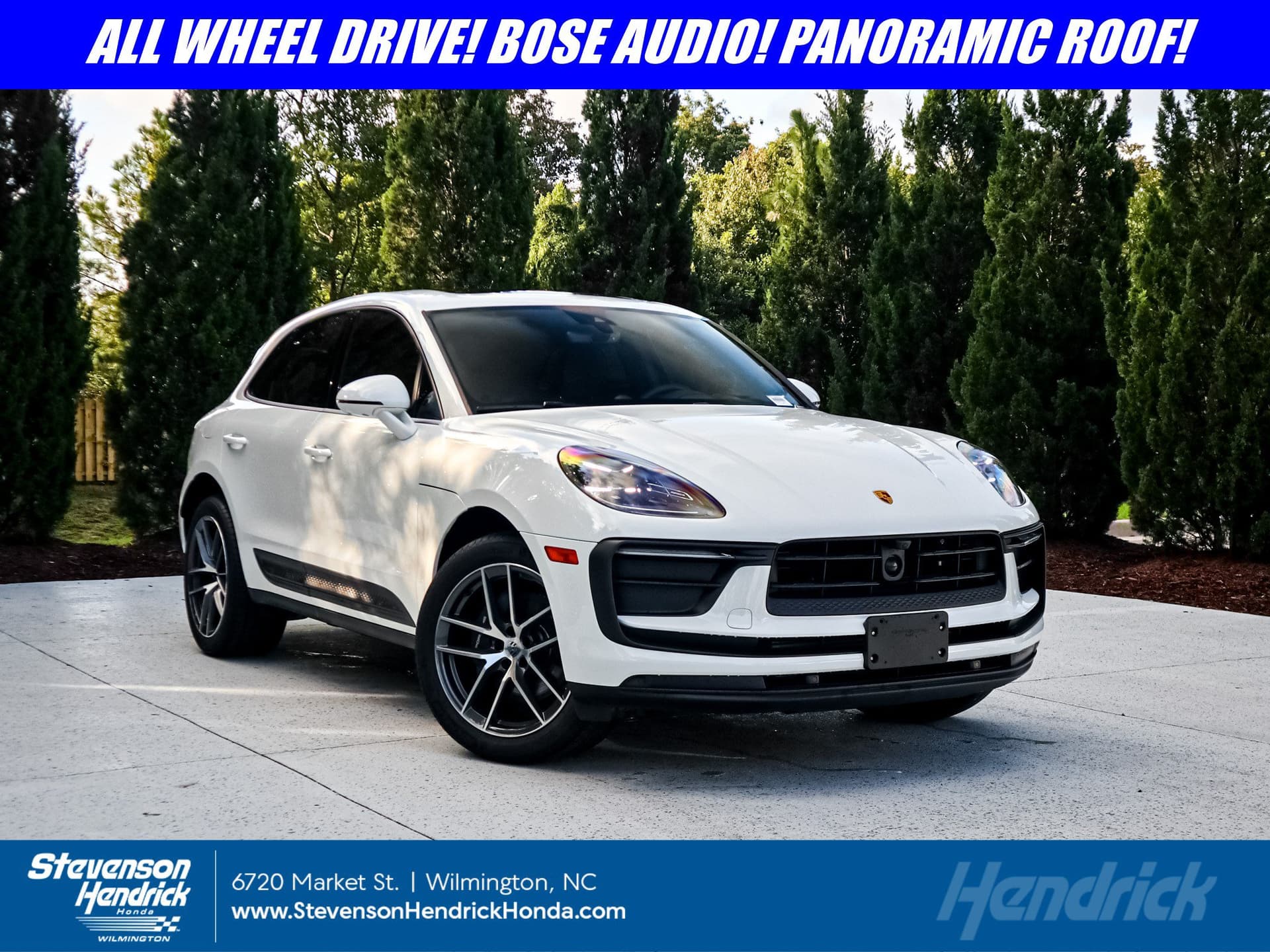 2026 Porsche Macan Base — photo 1 of 36