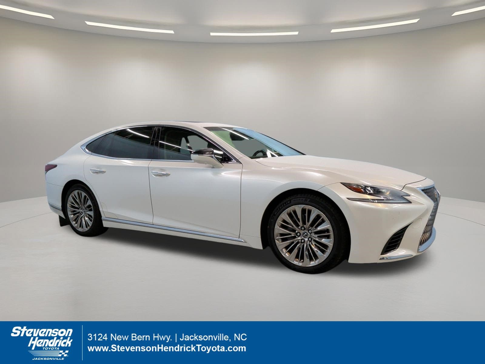 2019 Lexus LS LS 500 — photo 1 of 38