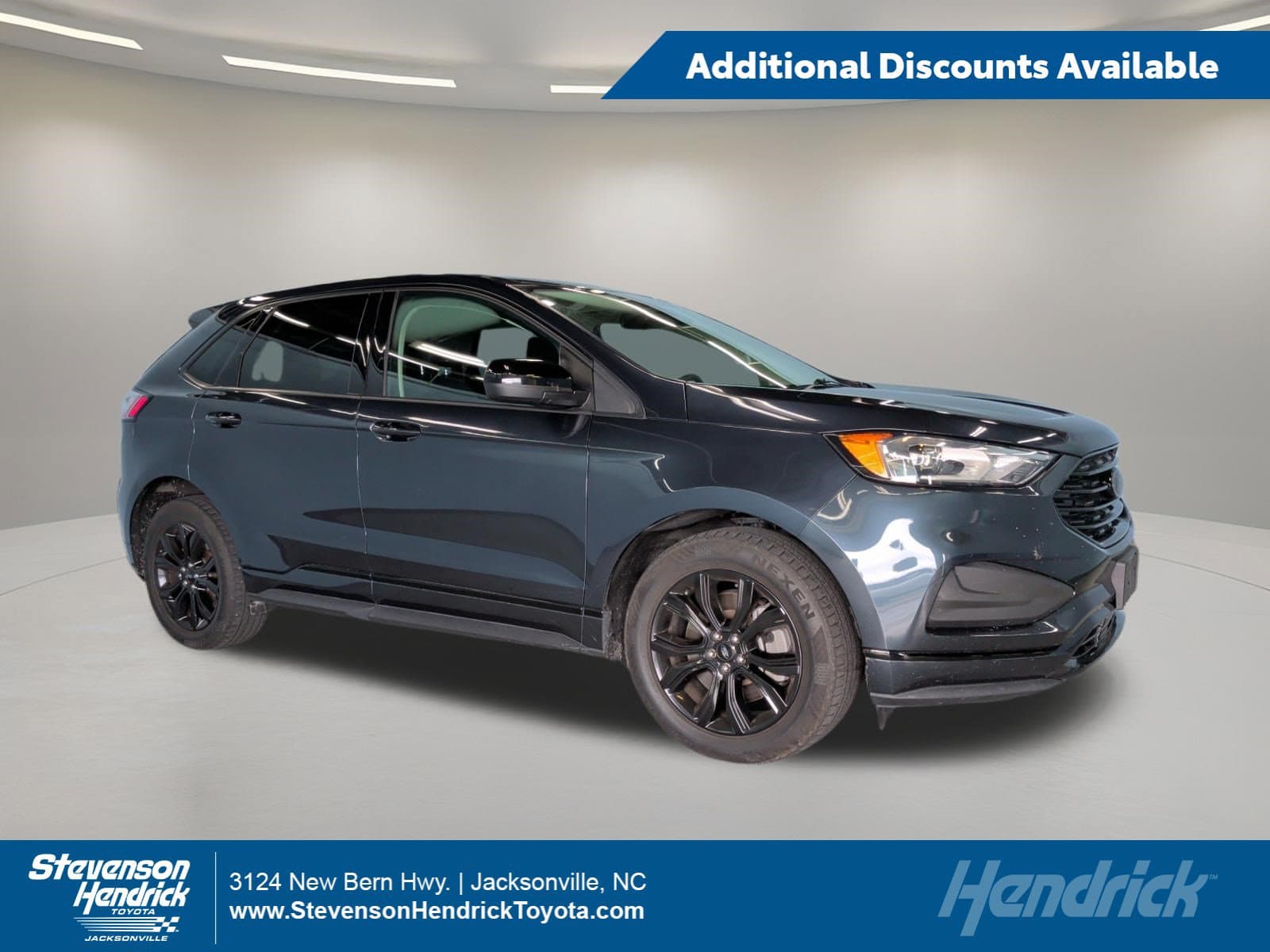 2022 Ford Edge SE — photo 1 of 36