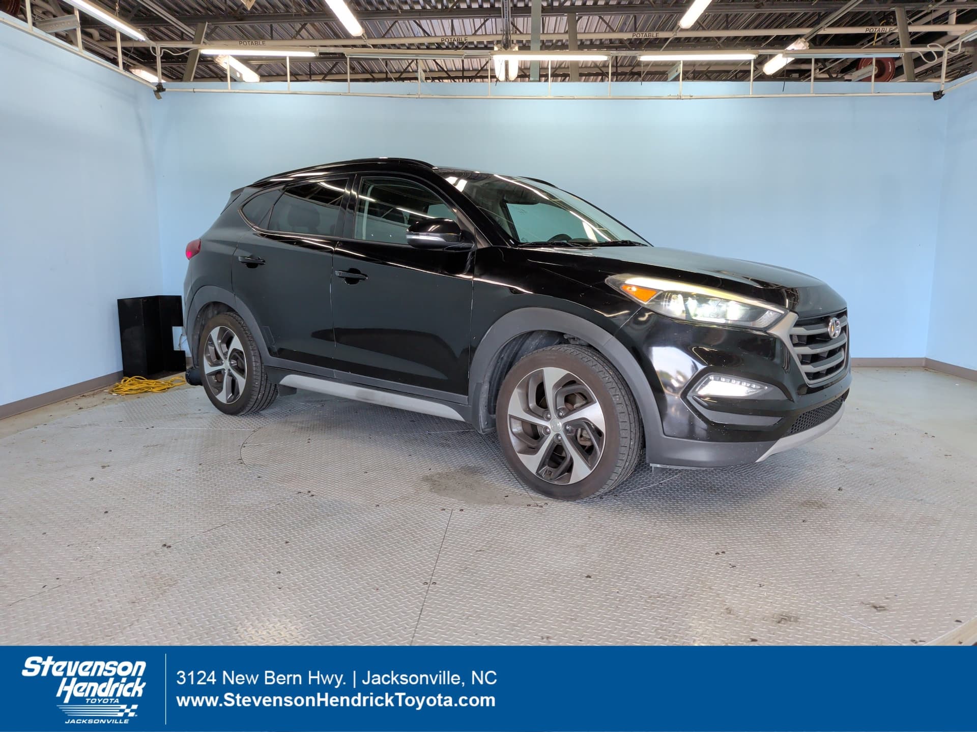 2018 Hyundai Tucson Value — photo 1 of 3