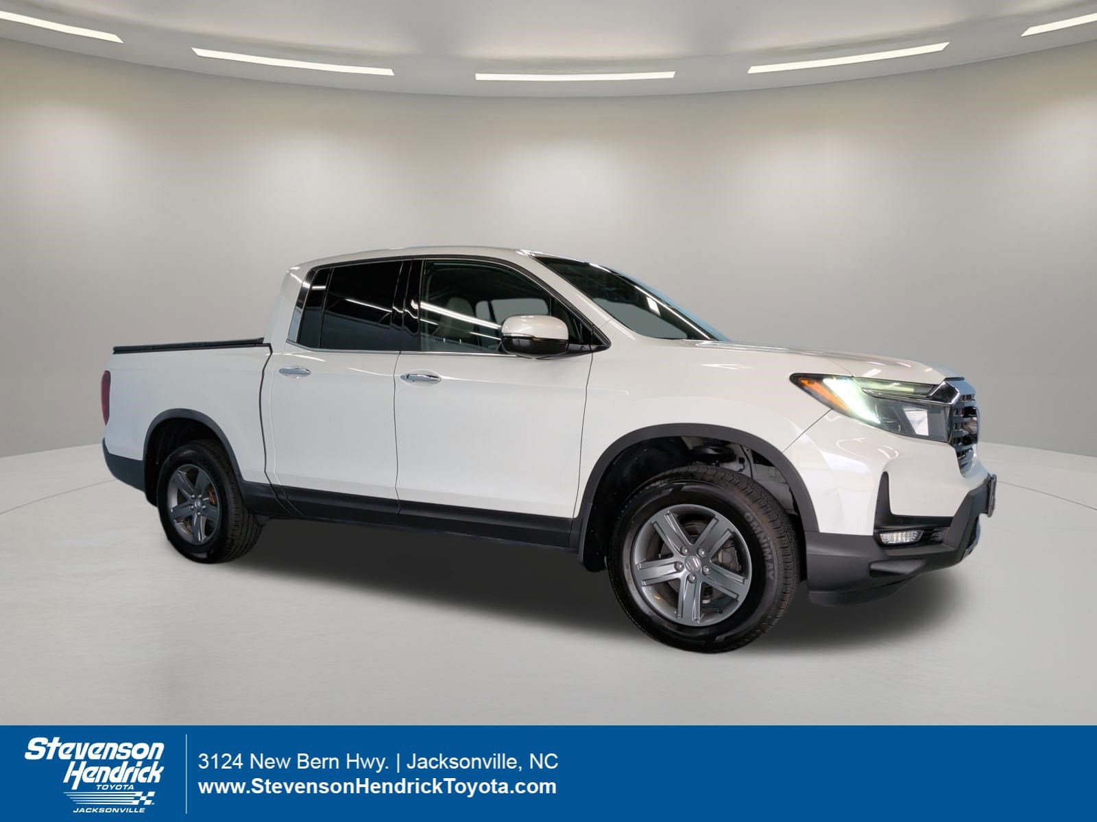2022 Honda Ridgeline RTL-E — photo 1 of 35