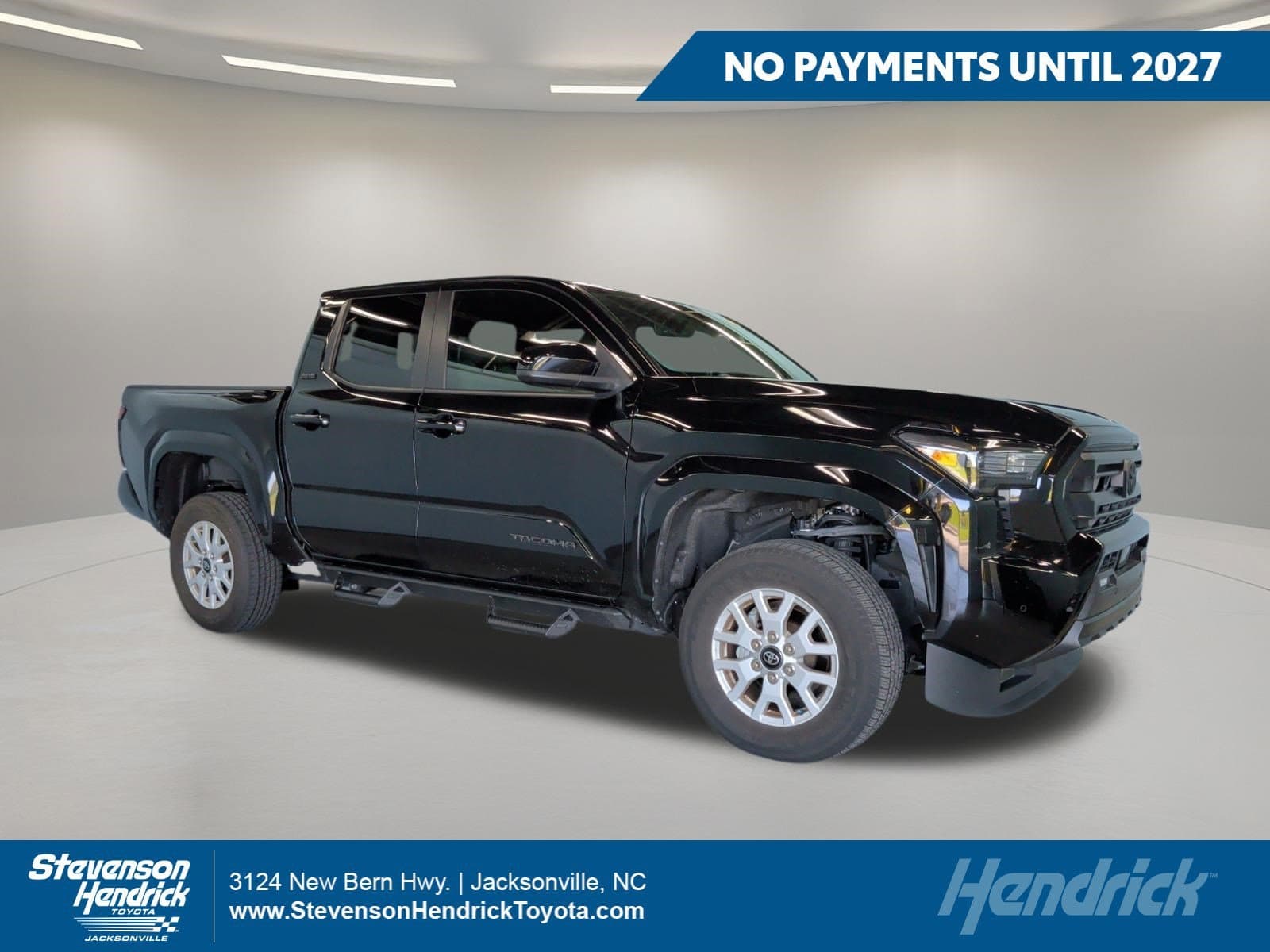 2024 Toyota Tacoma 4WD SR5 — photo 1 of 37