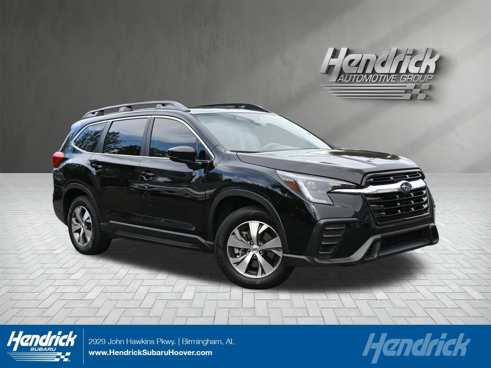2024 Subaru Ascent Premium — photo 1 of 17