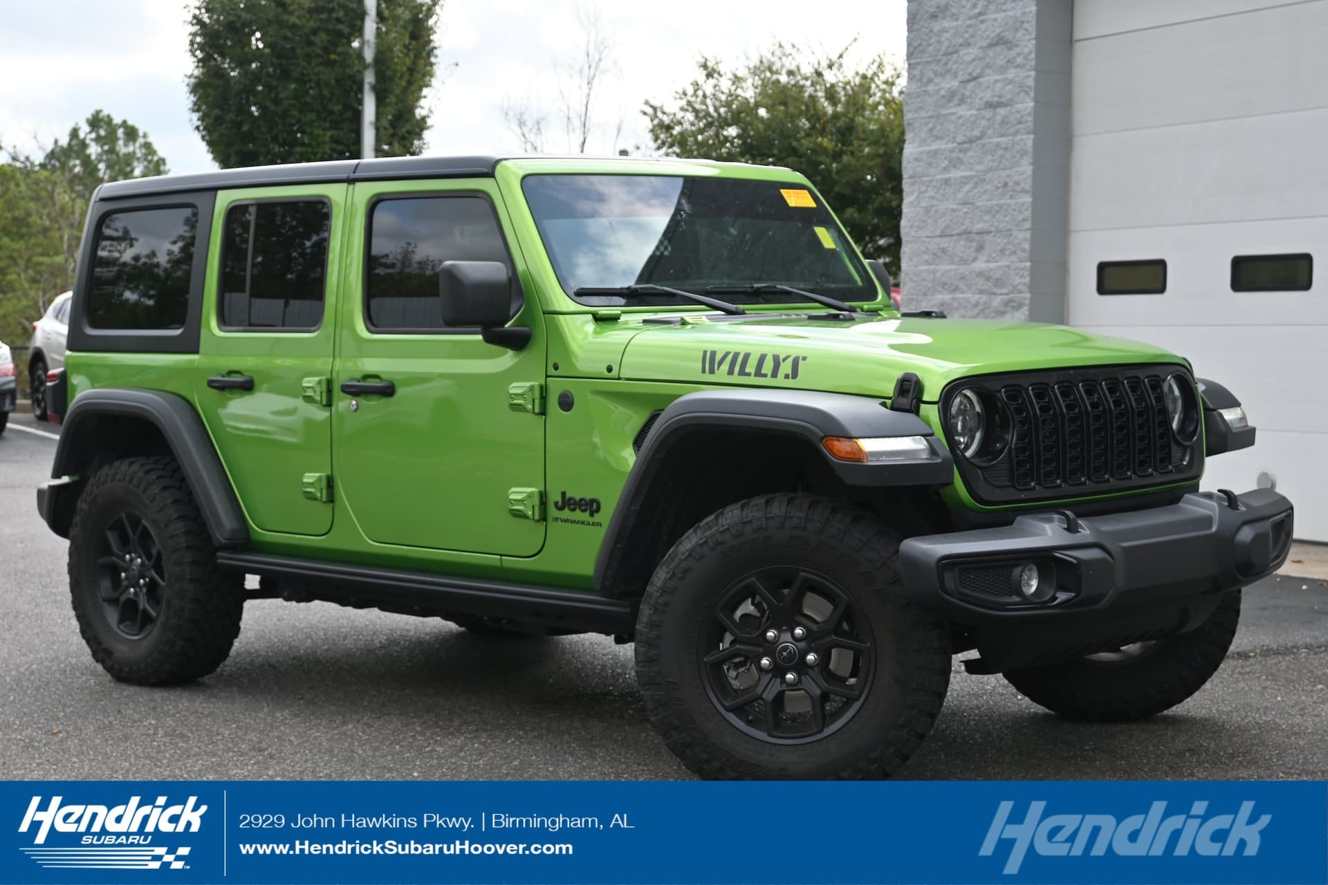 2025 Jeep Wrangler Willys — photo 1 of 18