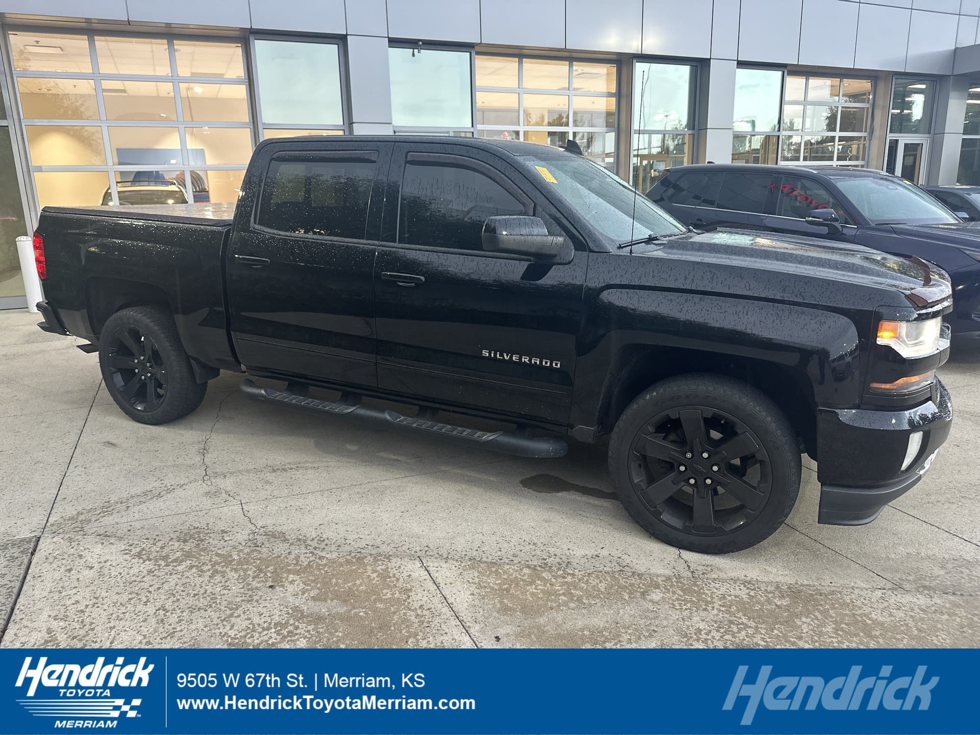 2016 Chevrolet Silverado 1500 LT — photo 1 of 34