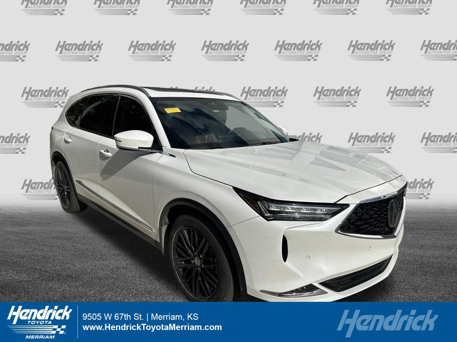 2022 Acura MDX w/Advance Package — photo 1 of 35