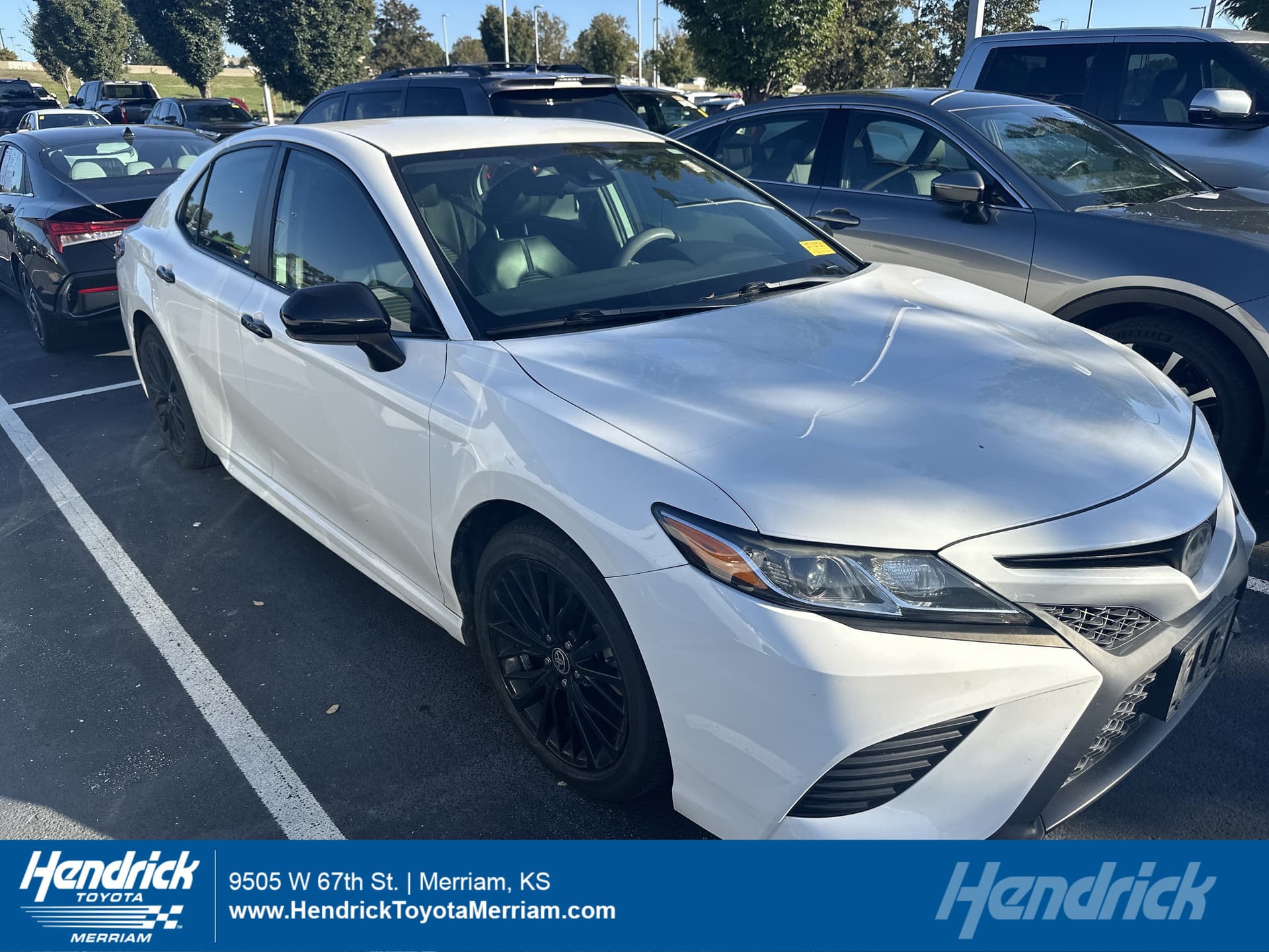 2020 Toyota Camry SE Nightshade — photo 1 of 17