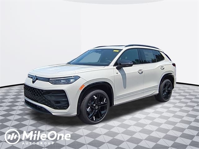Foto de 2025 Volkswagen Tiguan 2.0T SE R-Line Black
