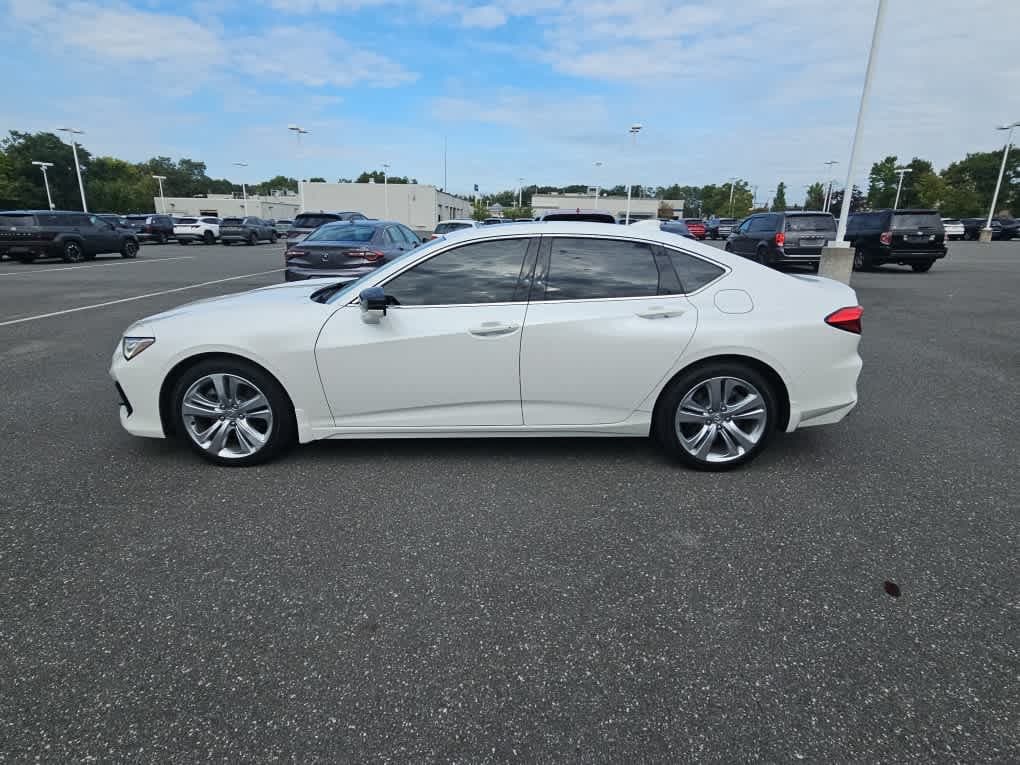 2022 Acura TLX w/Technology Package — photo 1 of 4