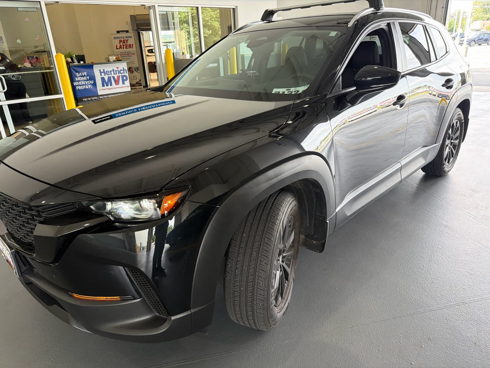 2025 Mazda CX-50 2.5 S Preferred Package — photo 1 of 4