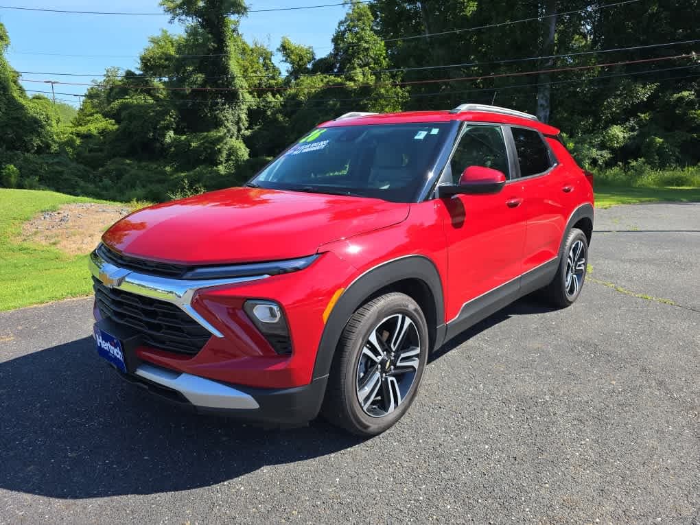 2026 Chevrolet Trailblazer LT — photo 1 of 28