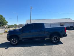 Extra Photo