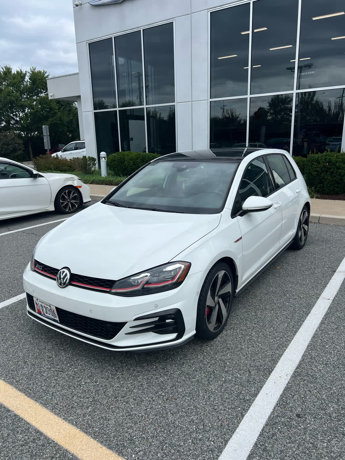 2018 Volkswagen Golf GTI Autobahn — photo 1 of 6