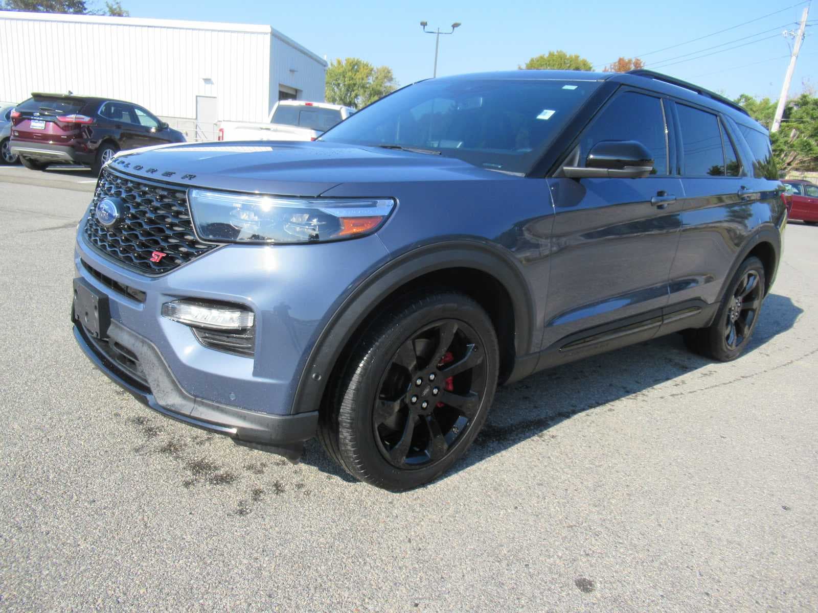 2021 Ford Explorer ST — photo 1 of 36