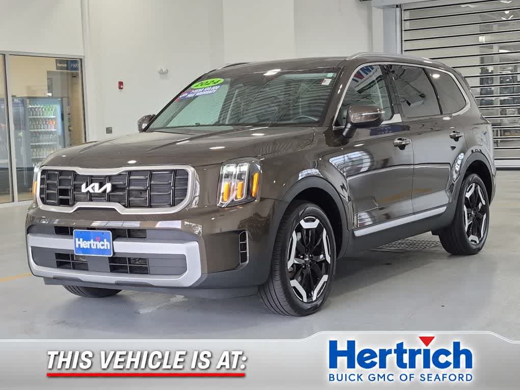 2024 Kia Telluride S — photo 1 of 25