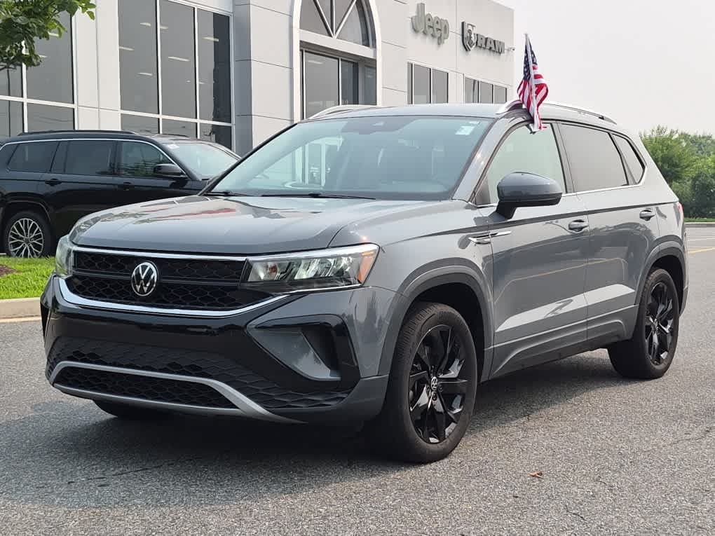 2023 Volkswagen Taos SE — photo 1 of 22