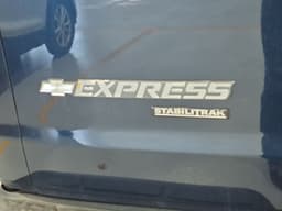 Extra Photo