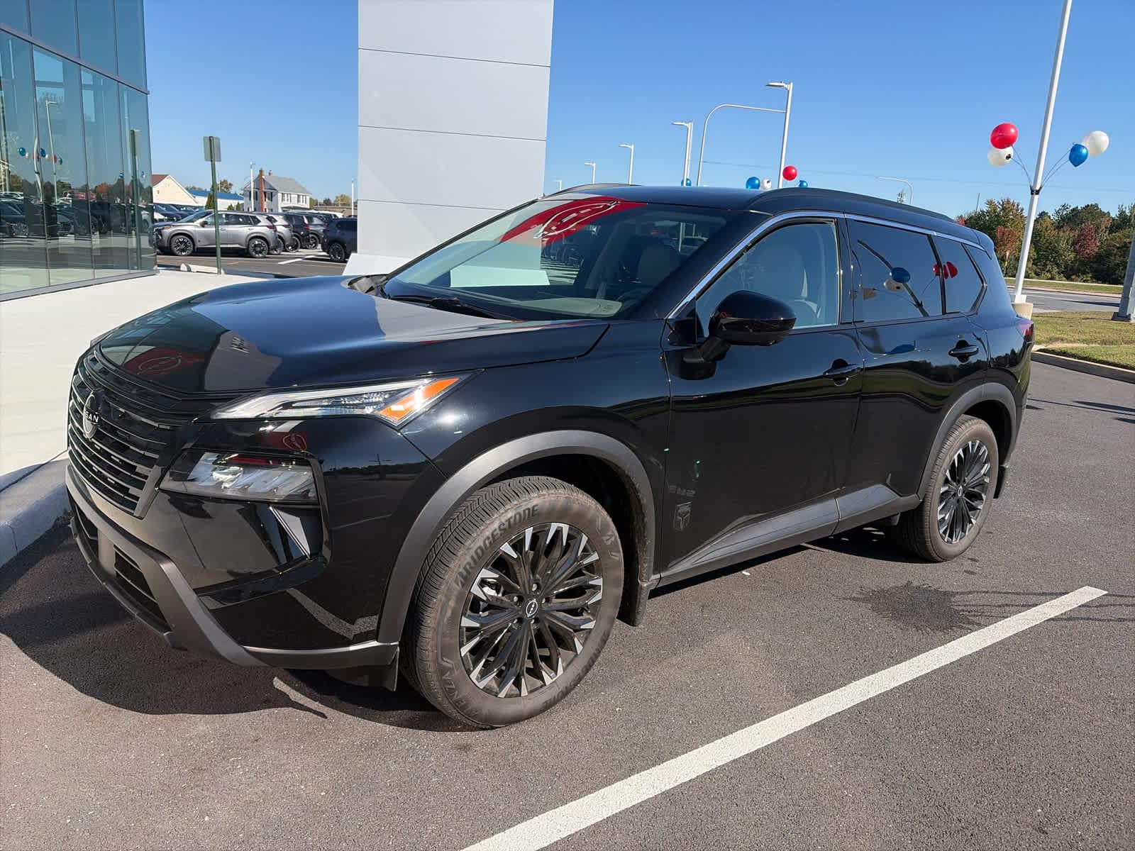 2026 Nissan Rogue Dark Armor — photo 1 of 7
