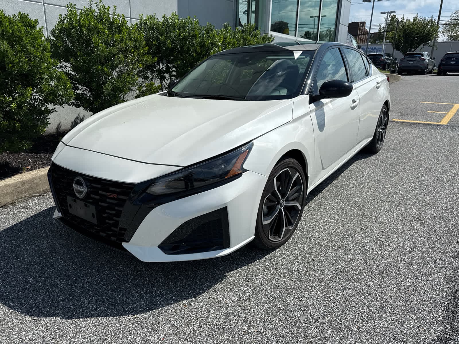2026 Nissan Altima SR — photo 1 of 3